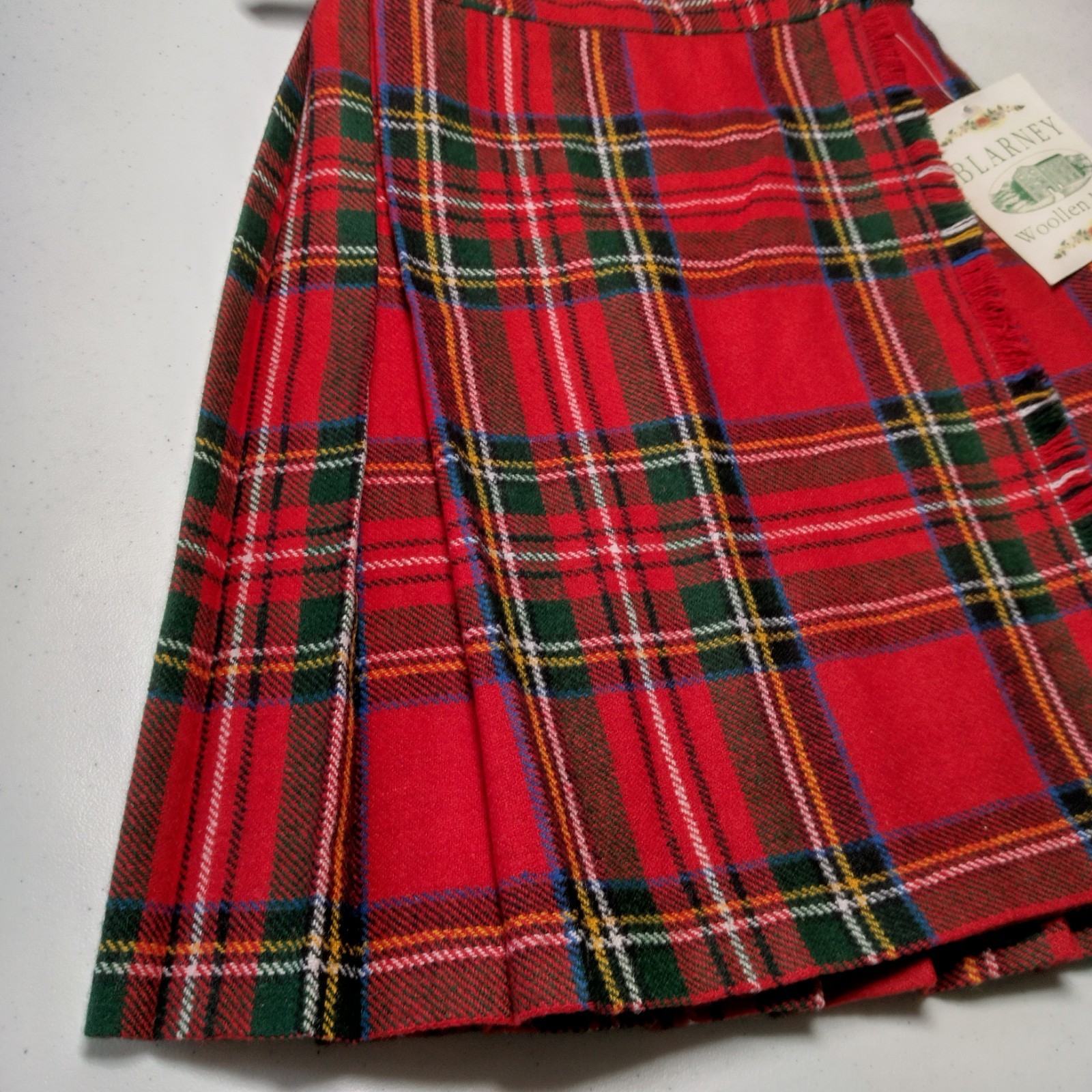 Blarney Woolen Mills Scottish Kilt Youth Size 26 Royal Stewart Tartan Red Skirt