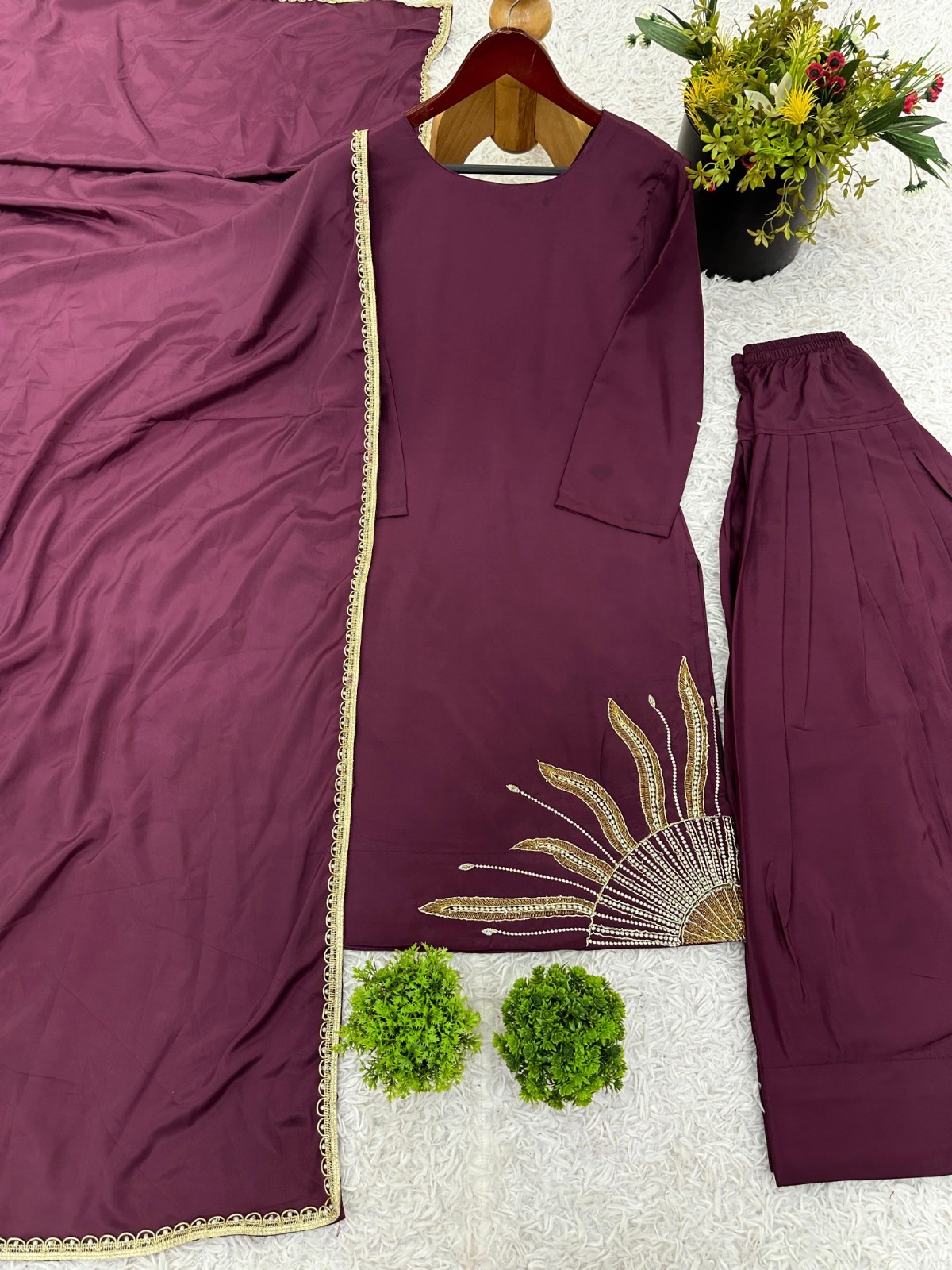 3 PIECE PAKISTANI DESIGNER FARSHI SHALWAR SUIT