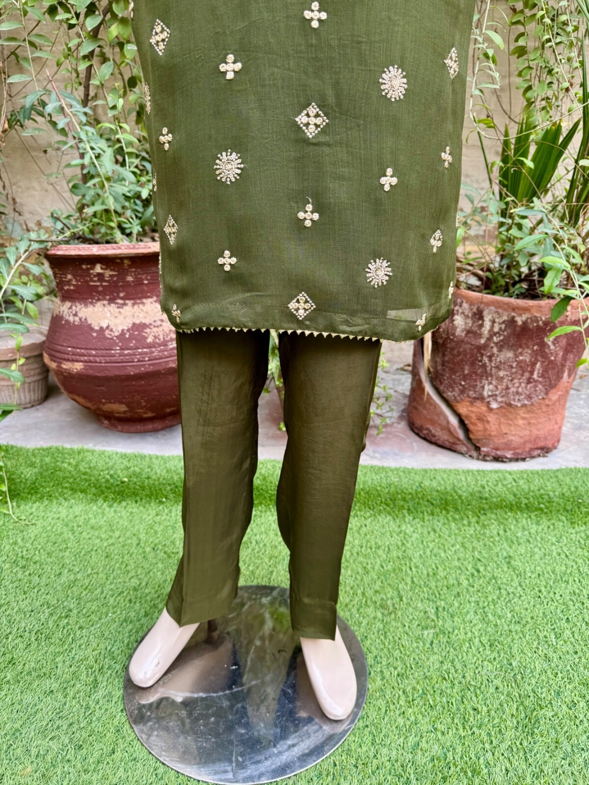 Pakistani Mahendi Green Straight Style Embroidered Sequins 3pcs Chiffon Dress,S