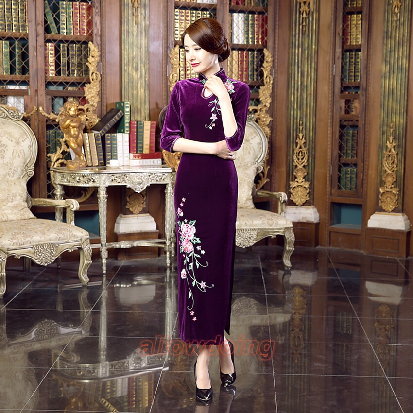 Chinese Traditional Velvet Qipao Dress Women Evening Gowns Embroidery Cheongsam