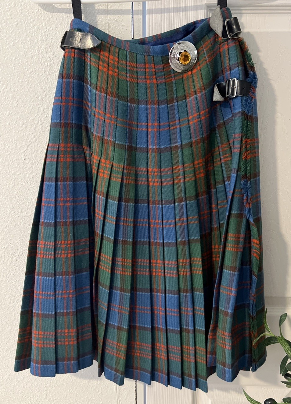 Vintage Scottish Tartan Kilt Adult Pleated Wrap Skirt Leather Buckles Highland