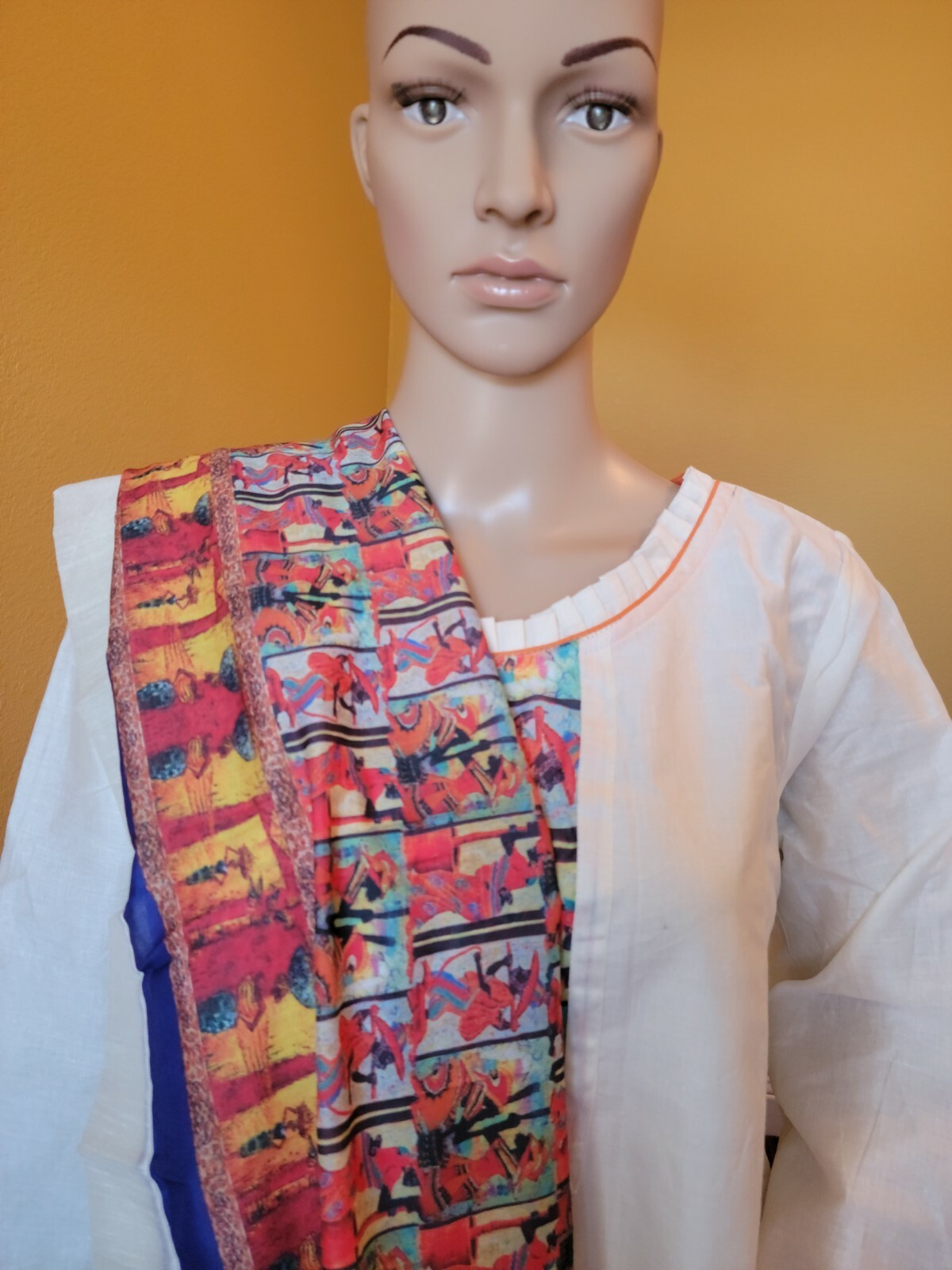Beautiful Ready Made Chanderi cotton Churidar Salwar kameez in white. Bust 46 in
