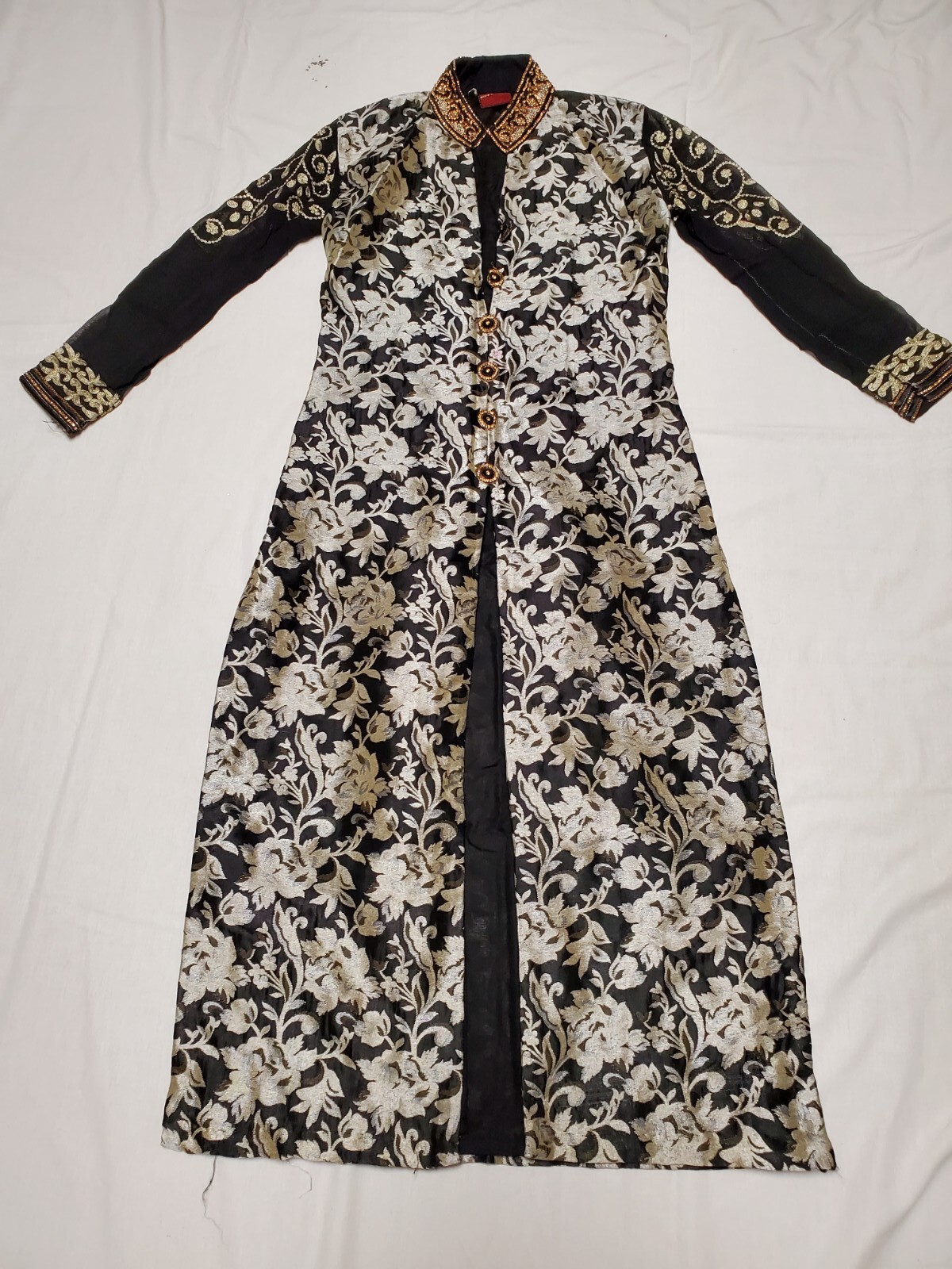 Indian Pakistani Salwar Suit with free earrings