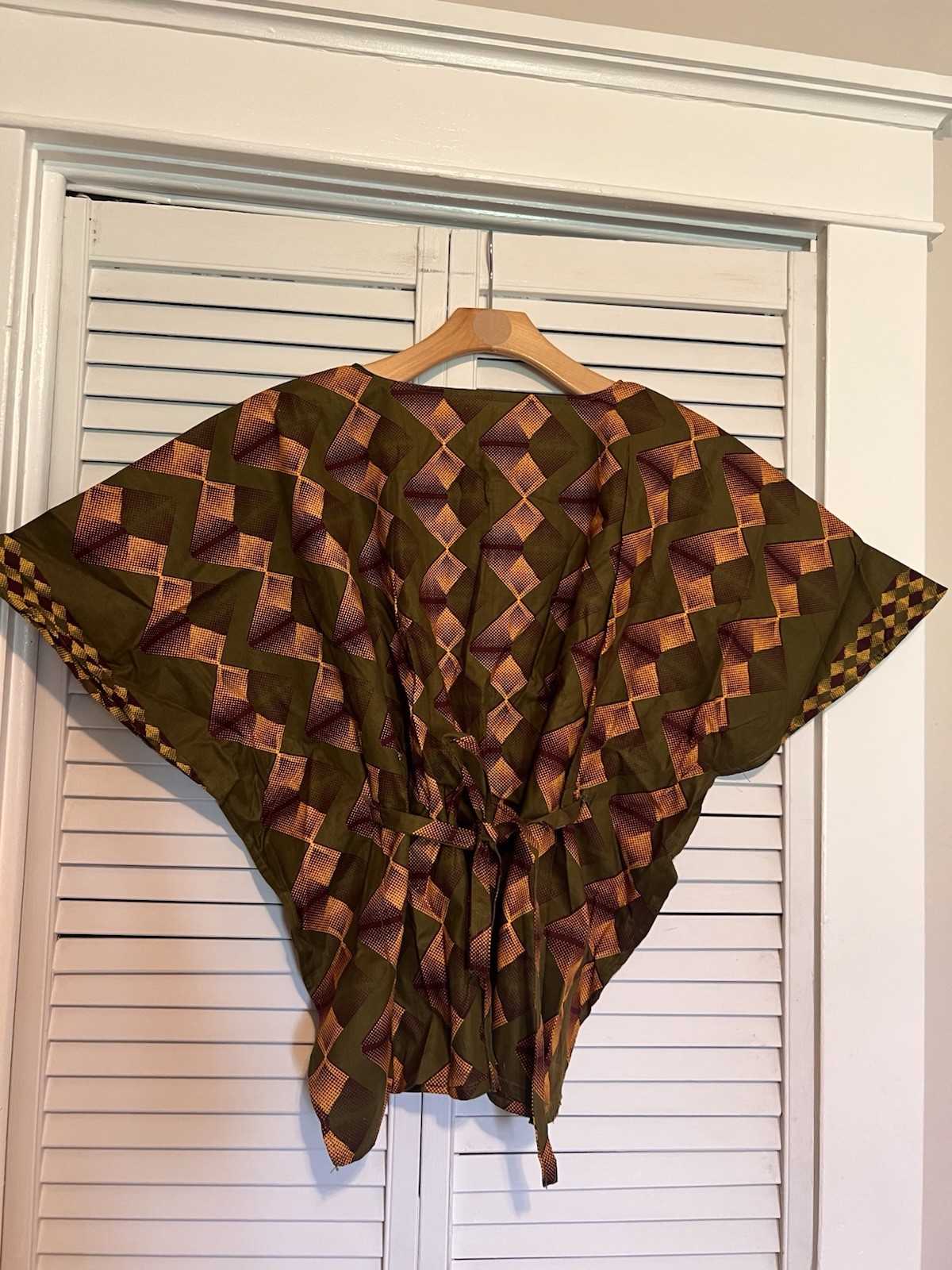 NIGERIAN AFRICAN Women’s Shirt Size Medium M Handmade Dashiki Shirt
