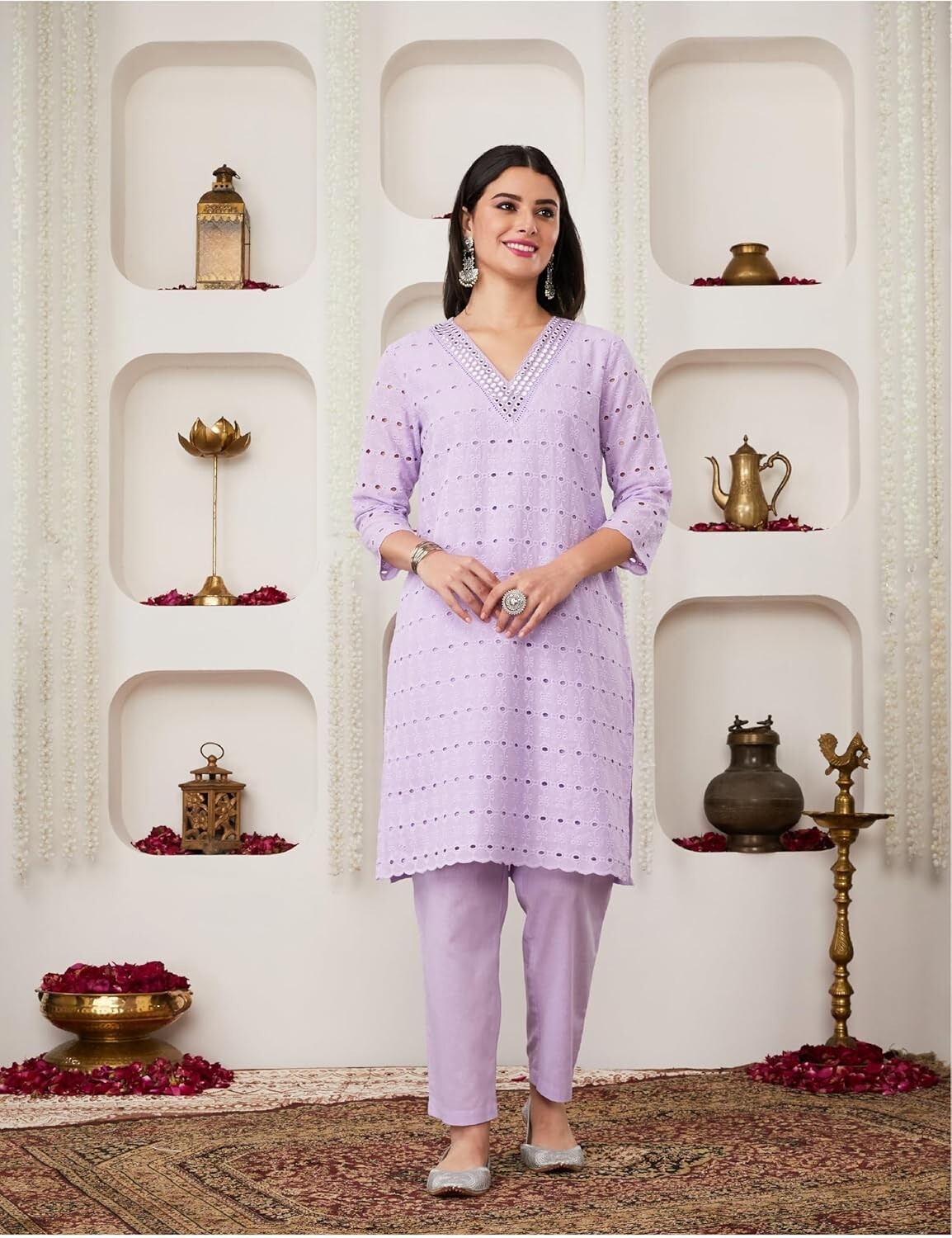 Women Schiffli Embroidery Kurta Pant Co-Ord Set