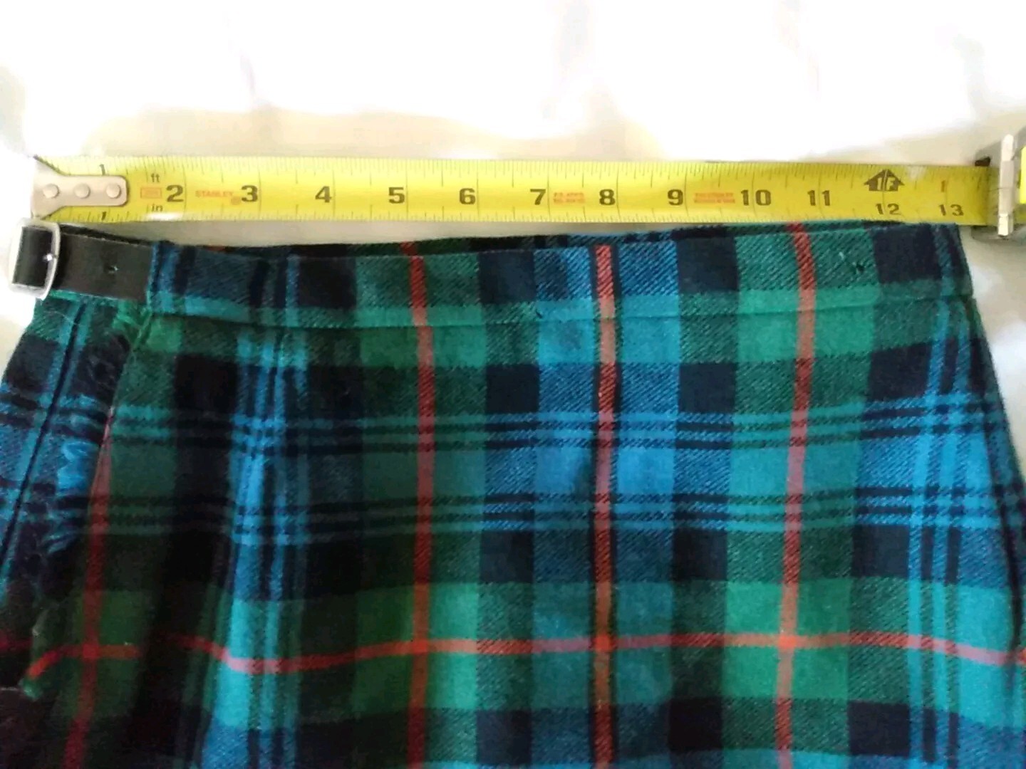 LOT Ladies XS Scottish Kilt Outfit Blazer Jacket Set Wool Velvet Red Green Skirt