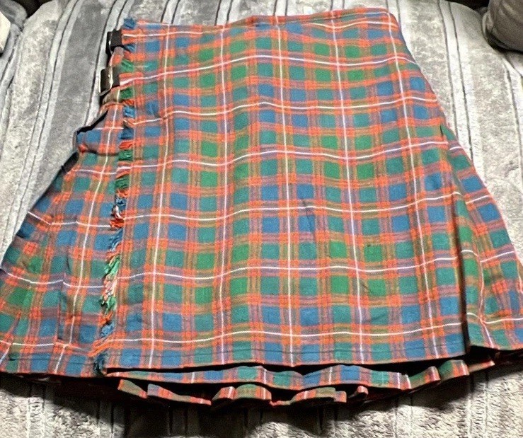 MacIntyre Ancient Bespoke Kilt (waist 37” Length 24”)