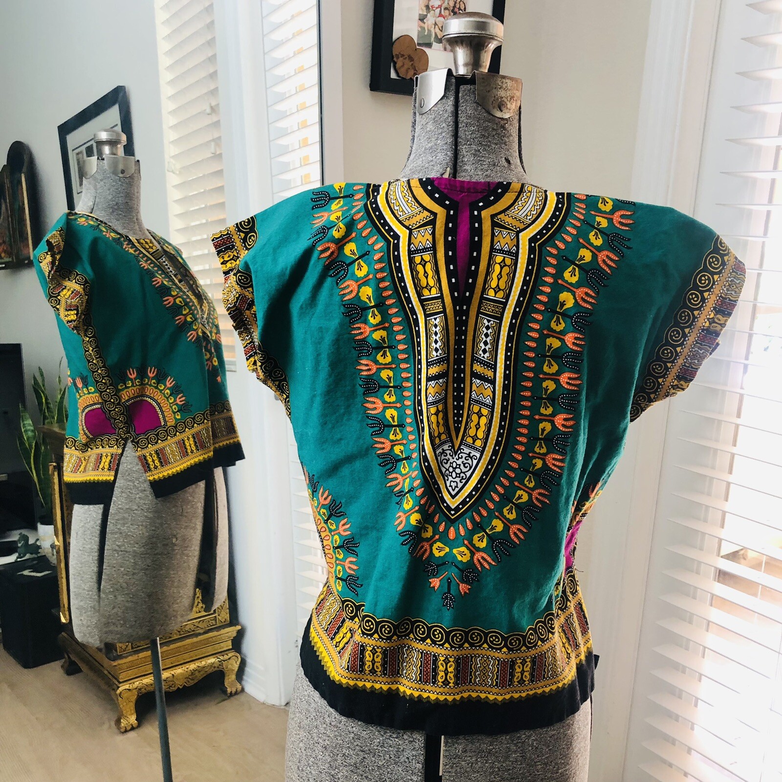 AFRICAN DASHIKI Shirt Top WOMENS Size Small Colorful Beach Boho Hippie V Neck