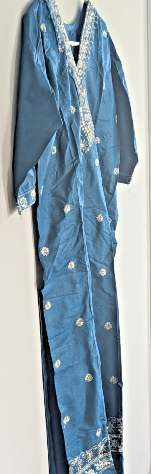 Kurta Top Tunic Silk Blend Embroidered Zari Seqin Work V-Neck Teal 36″ x 18″