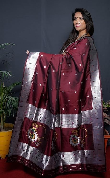 Women’s Kanjivaram Soft Pure Silk Banarasi Sarees With Blouse Piece
