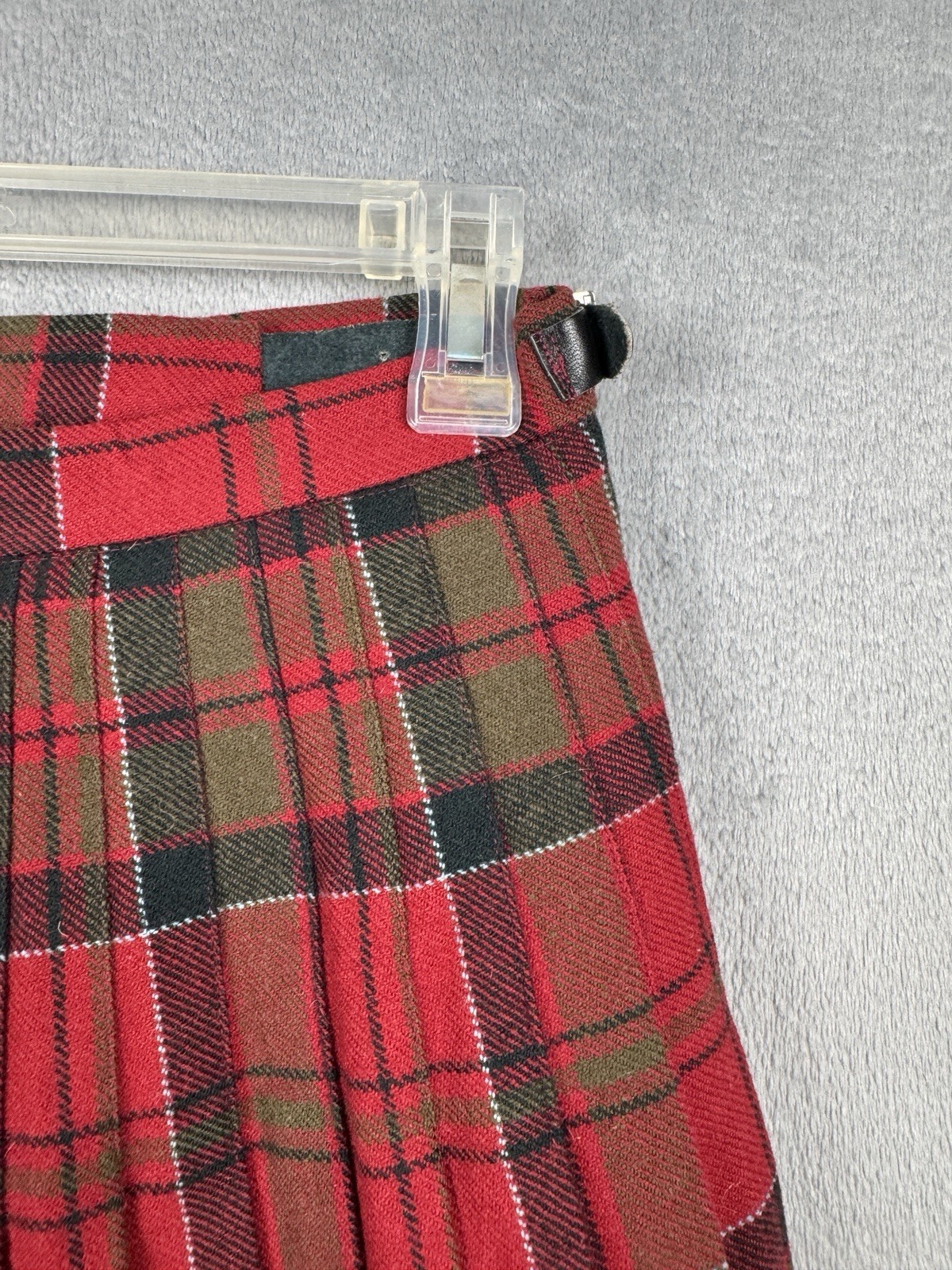 Vintage Tartan Plaid Kilt Pure New Wool Skirt Size 26W Red Schoolgirl Punk