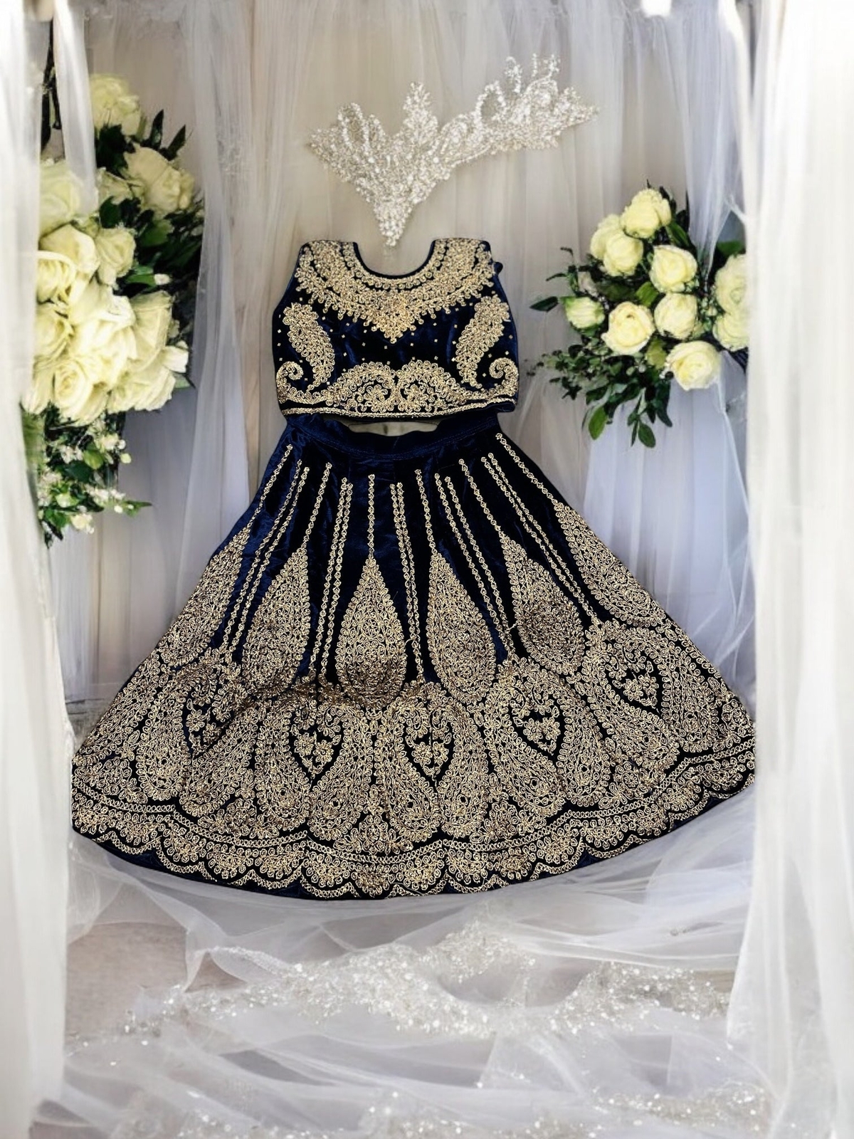 Sparkling Splendor: Girls’ Lehenga with Dupatta