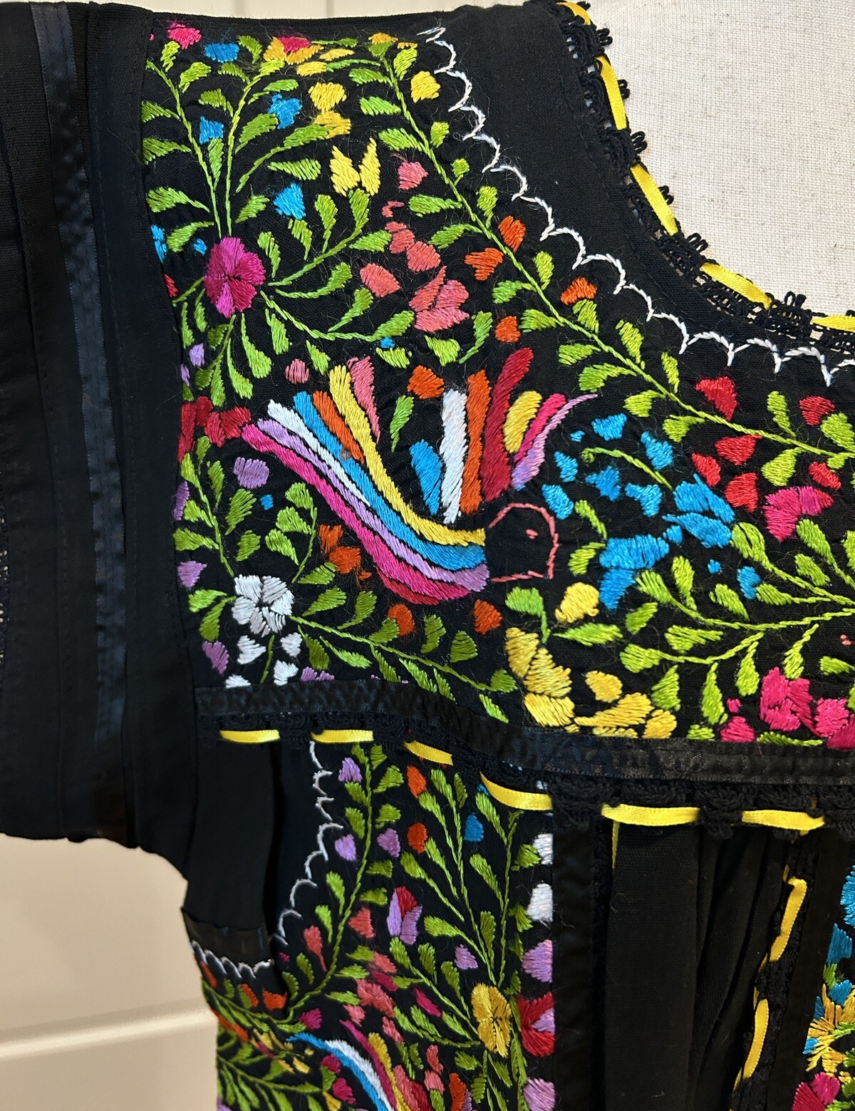 Mexican Black dress, Oaxaca dress, hand embroidery dress.