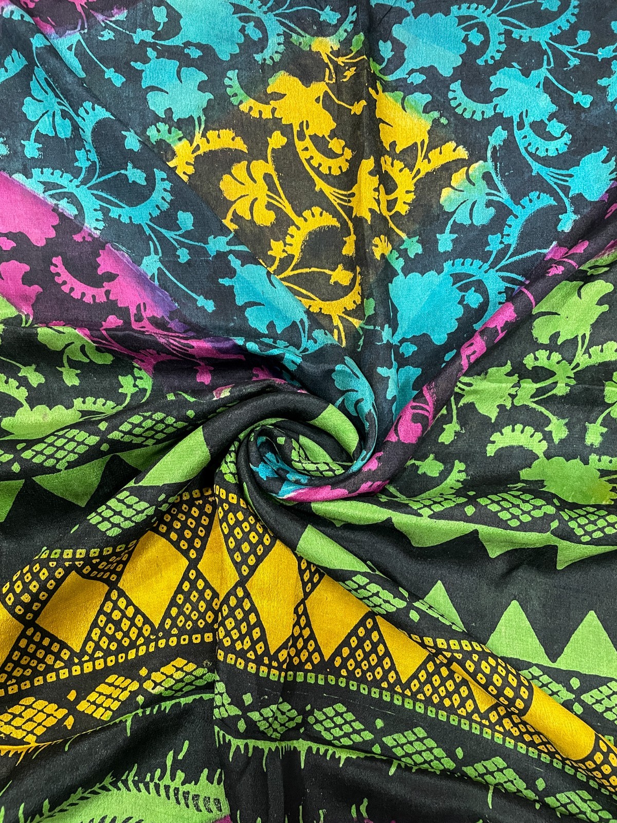 Vintage Black Chiffon Silk Saree, Lightweight Fabric for DIY & Sewing CS1082
