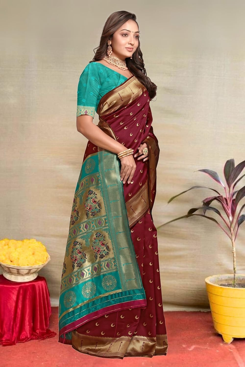 Women’s Pure Kanjivaram Silk Saree With Unstitched Blouse Piece
