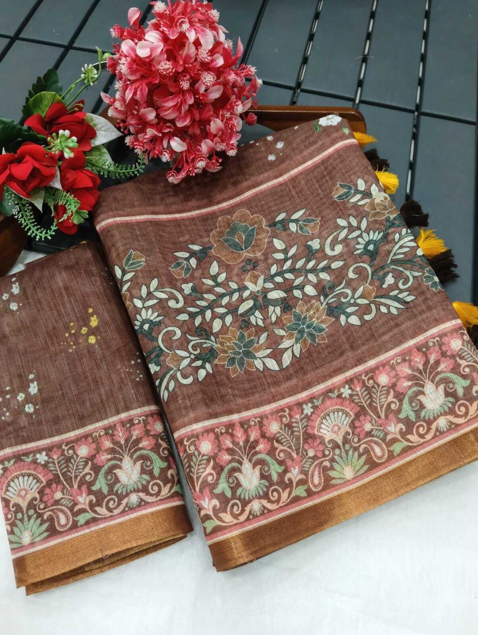 Printed Kanjivaram Pure Cotton, Cotton Linen Saree (Multicolor)