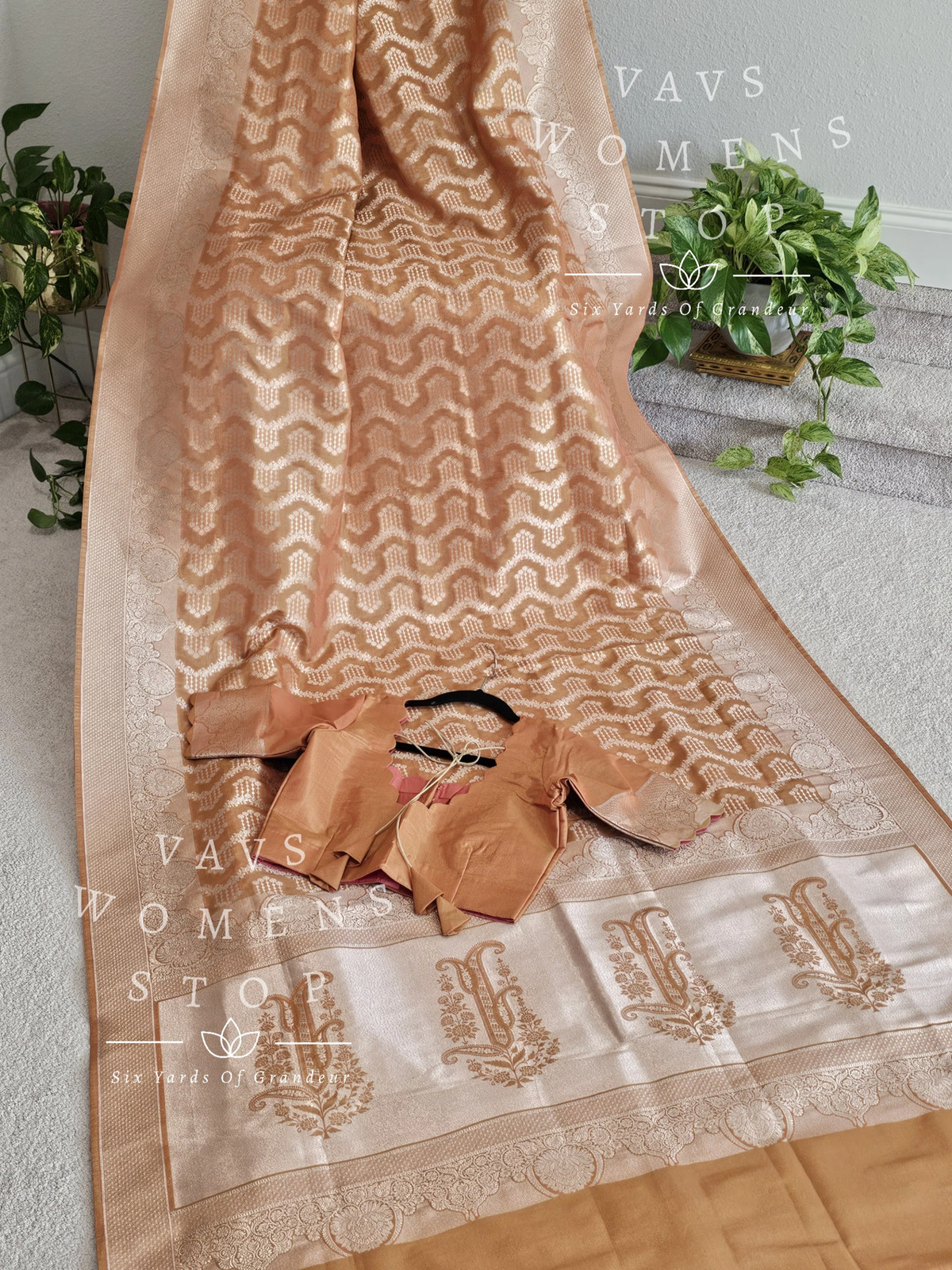 Benarasi Uppada Katan Silk Tissue Saree – Blouse