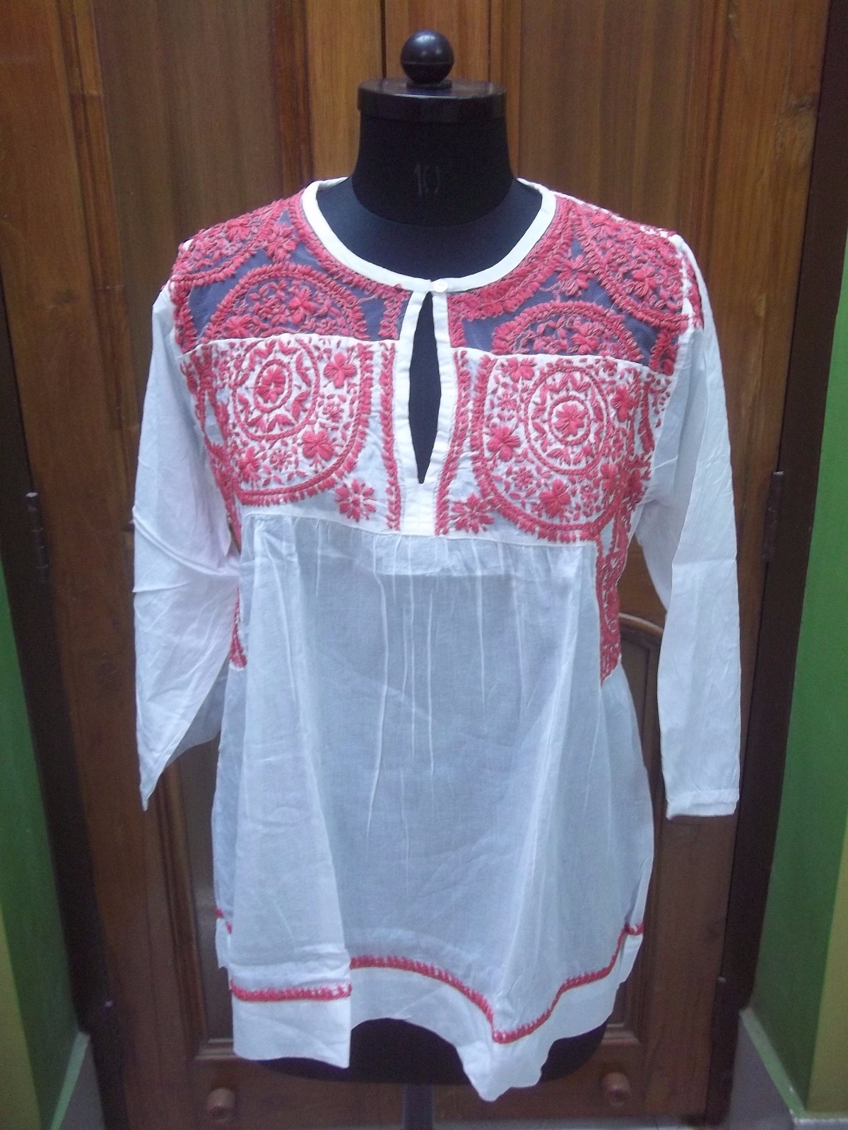 M 40 L 42 43 TUNIC CHIKAN EMBROIDERY 100% COTTON ETHNIC TOP HANDMADE KURTA KURTI