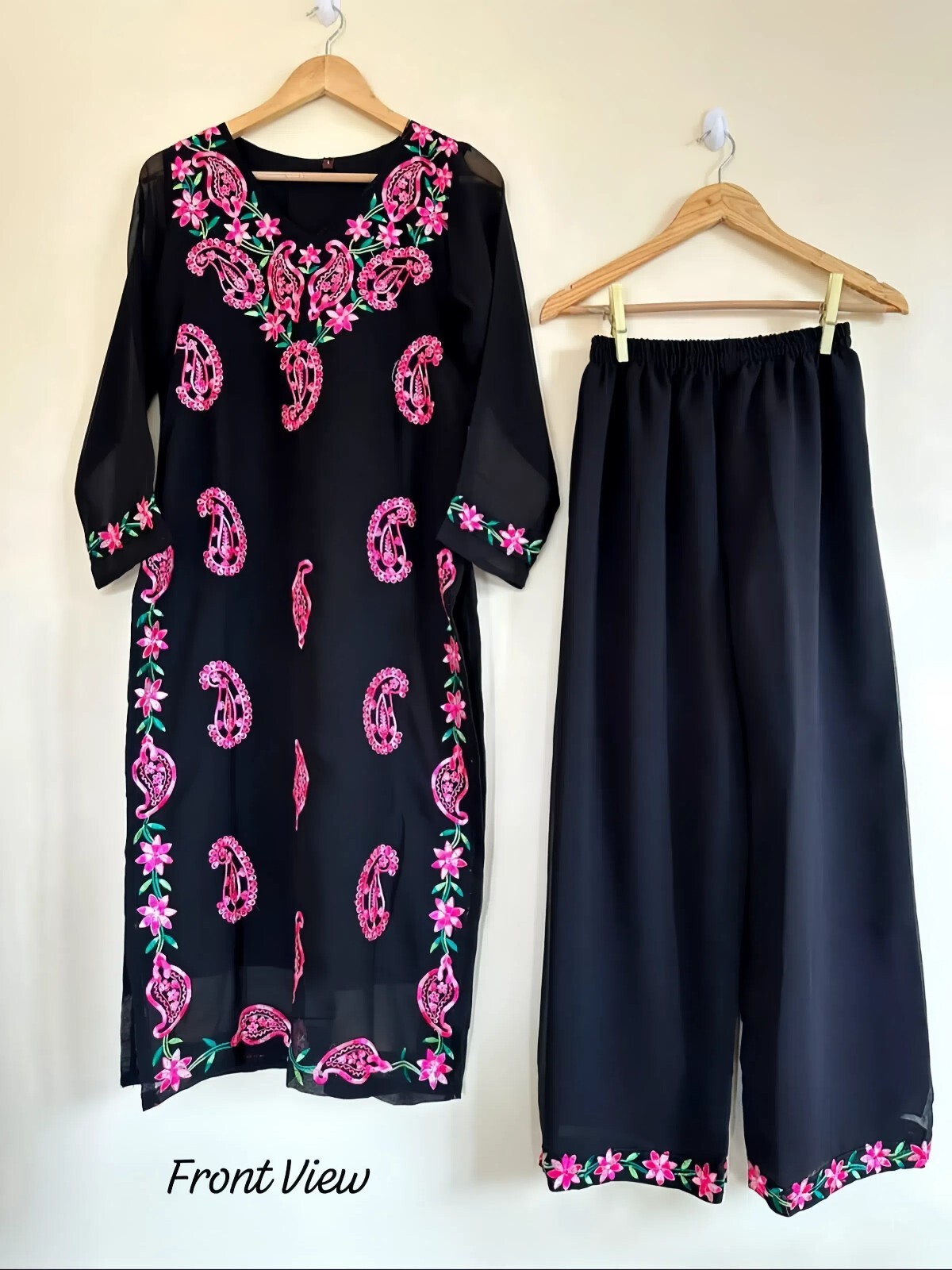 Chikankari Kurti Set Black with Pink Embroidery, 3/4 Sleeve