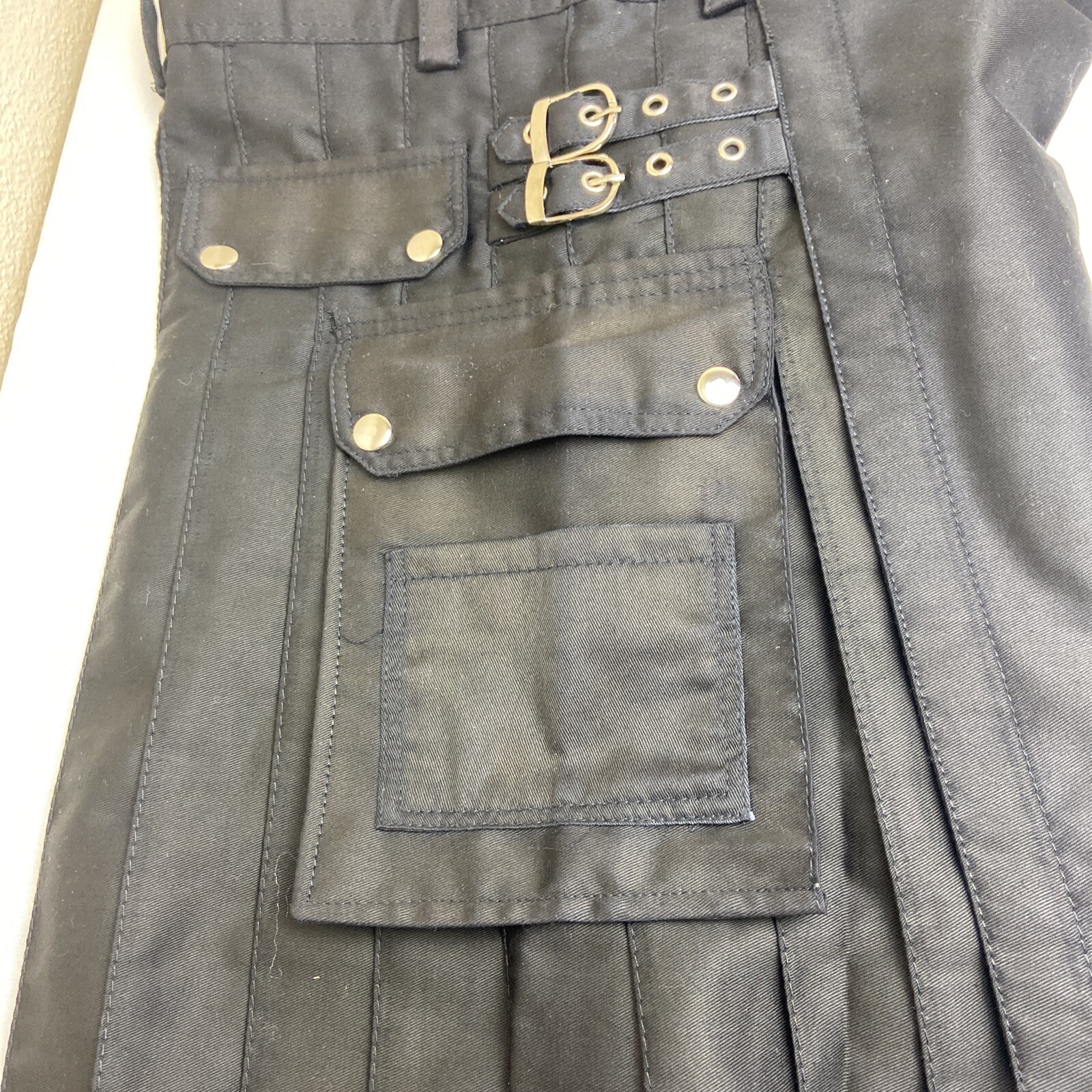 Workman Style Kilt Cargo Pocket Cotton Blend 24 in Length GREAT CONDITION Sz 32
