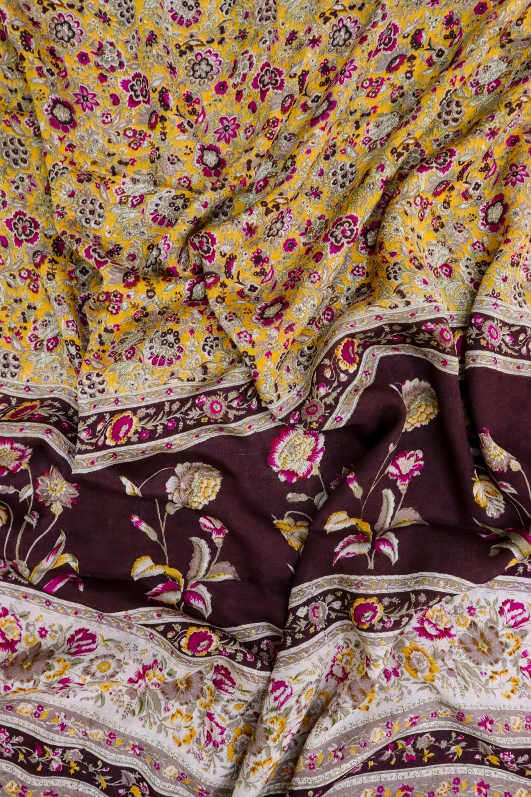 Vintage Chiffon Silk Saree, Lightweight Fabric for DIY & Sewing CS1239