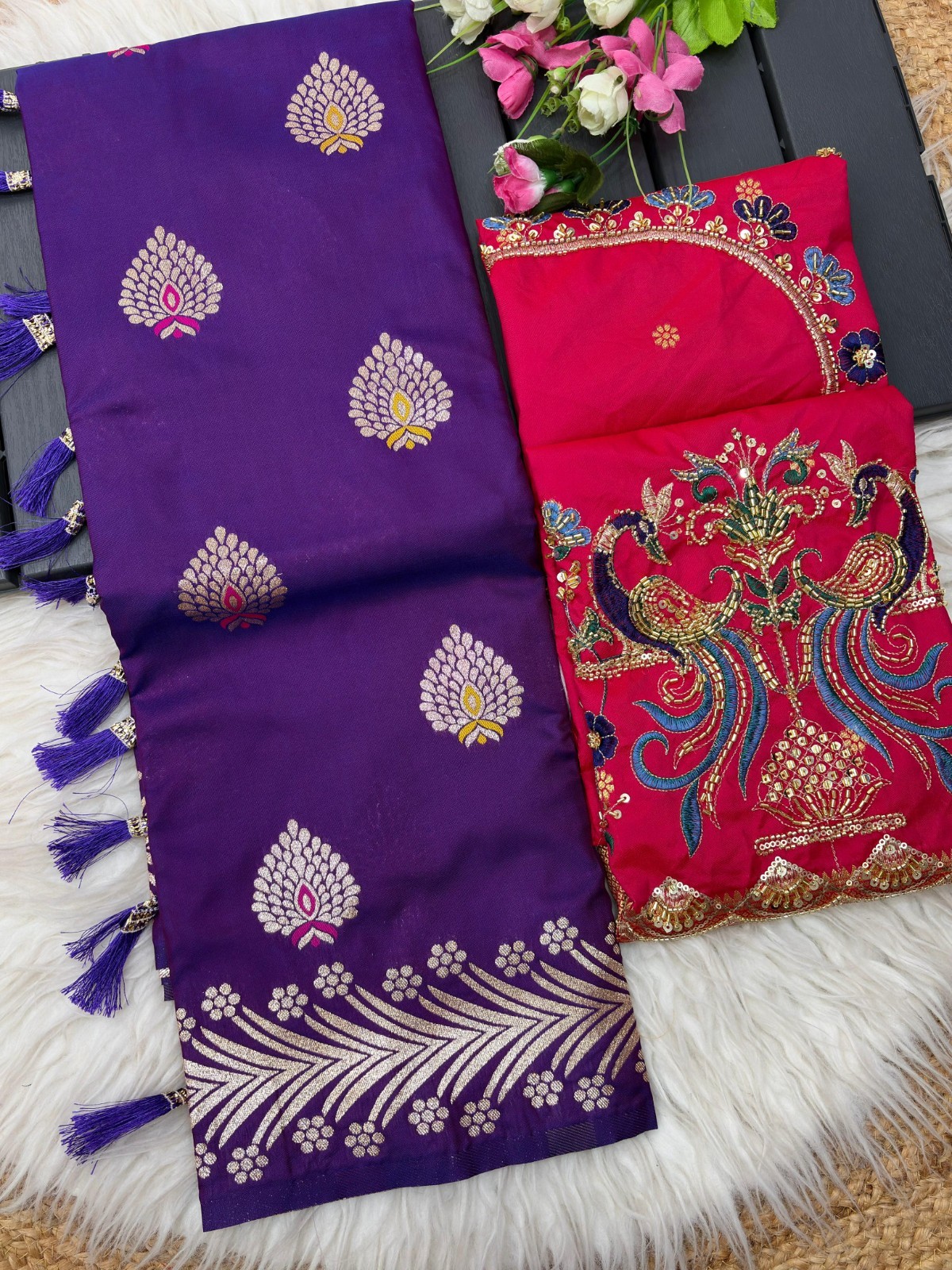 Presenting New Heavy Banarasi Silk Saree With Blouse For Wedding Wear