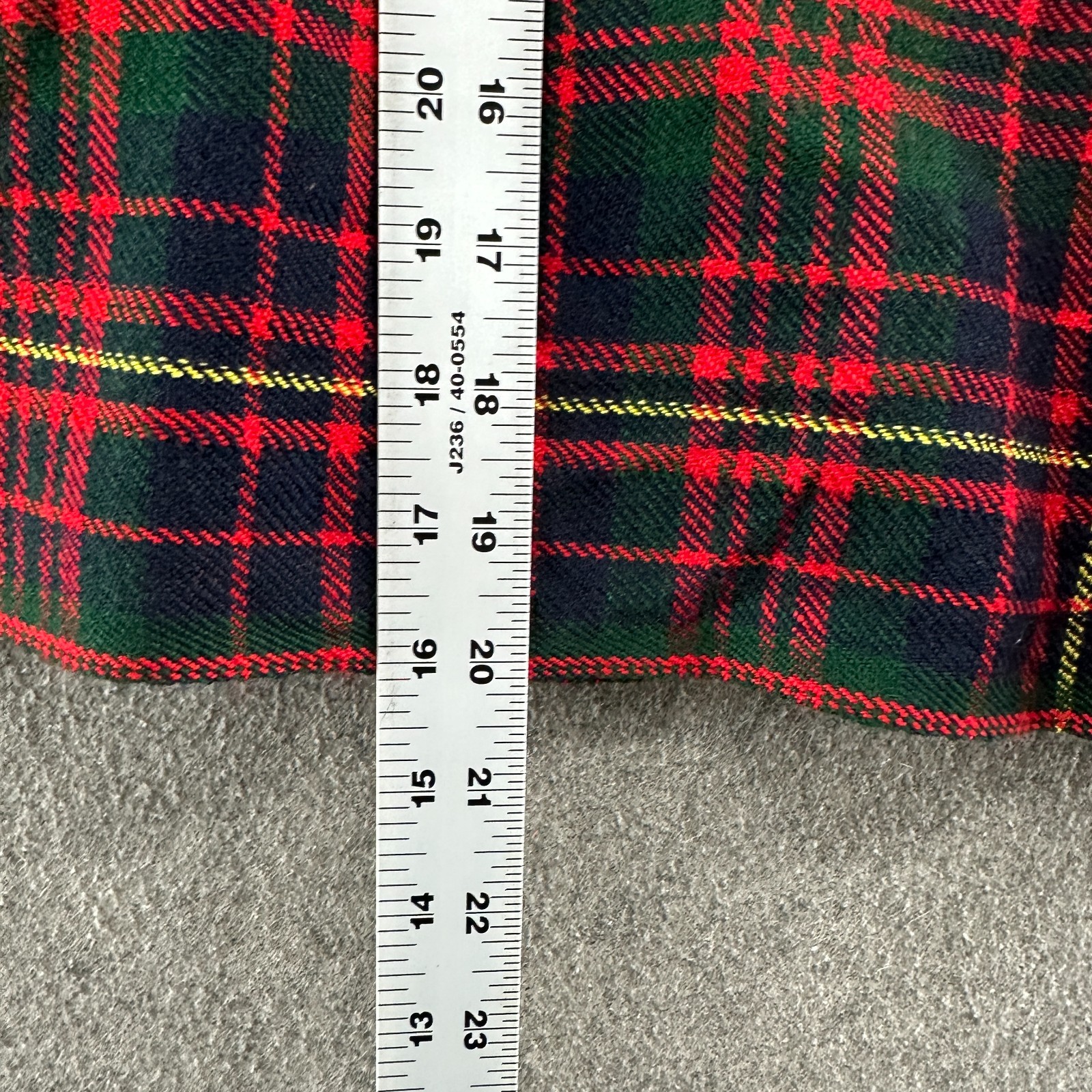 VINTAGE Macdonald Utility Kilt 46 Red Black Tartan Plaid Pleated Wool 90s
