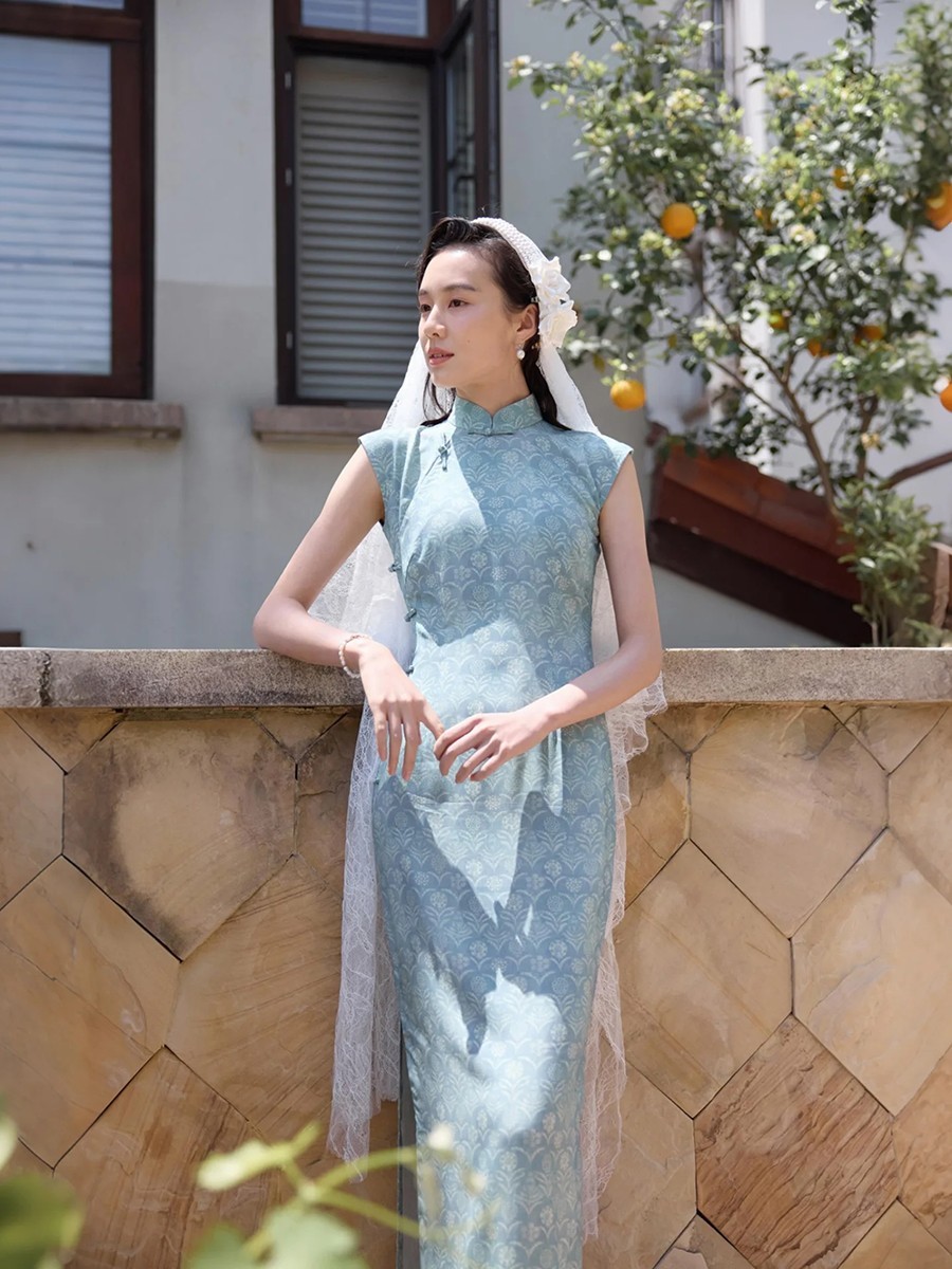 2025 Vintage Cheongsam Cotton-Silk Blend with Dart Construction HanFu Qipao