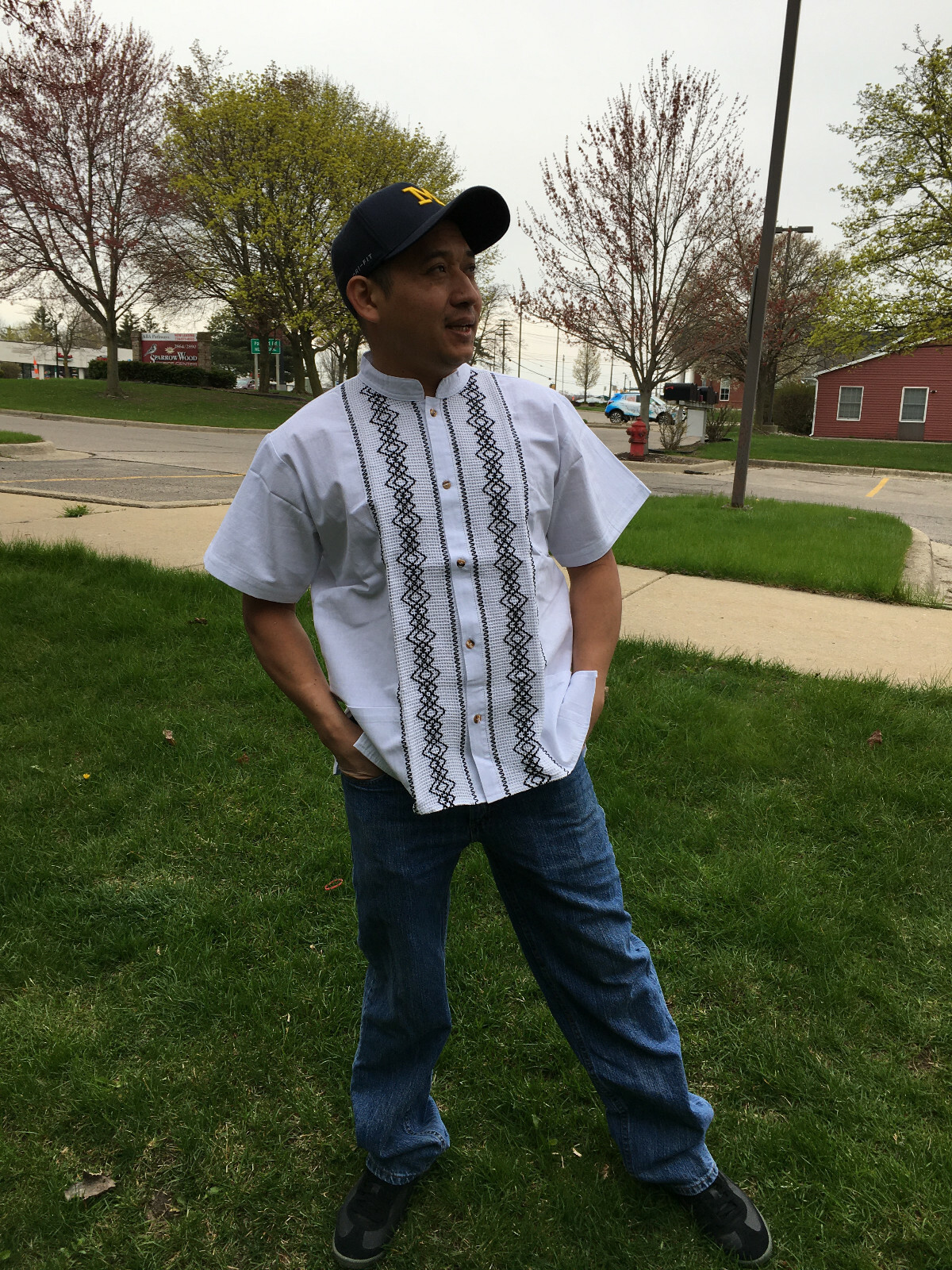 Handmade Men’s Traditional White Mexican Guayabera – Small Medium Large XL