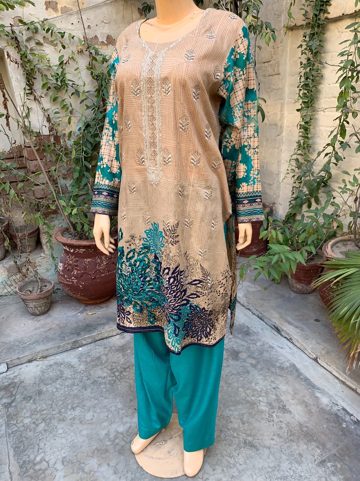 Pakistani Beige & Teal Printed Straight Shirt 3-PCS Lawn Suit w/ Threadwork ,L