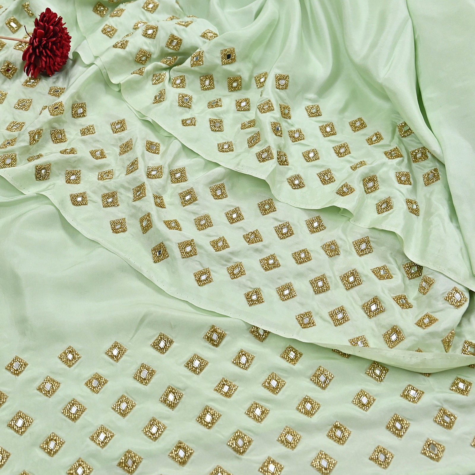 Rare Vintage Green Pure Silk Saree Hand Embroidered Fabric 6 Yard Sari Bollywood