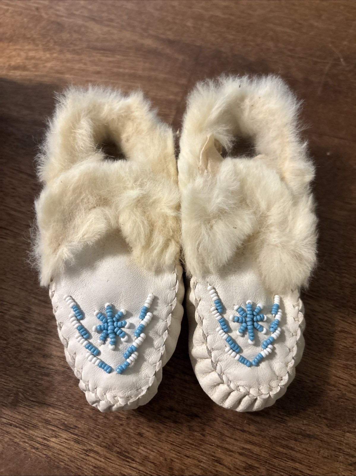 Vtg Native American Moccasins Infant Size, Never Worn, Made in the USA Fur Lined