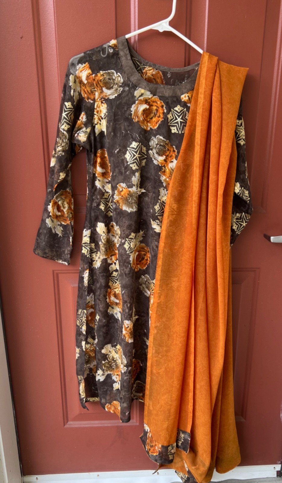 Pakistani Burnt Orange Charcoal Floral 3-piece Lawn Suit Shalwar Kameez Size S