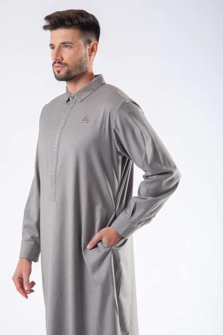 R24 LAWUNG Original Adult Men’s Thobe Modern Design Arabian Jubbah Gray