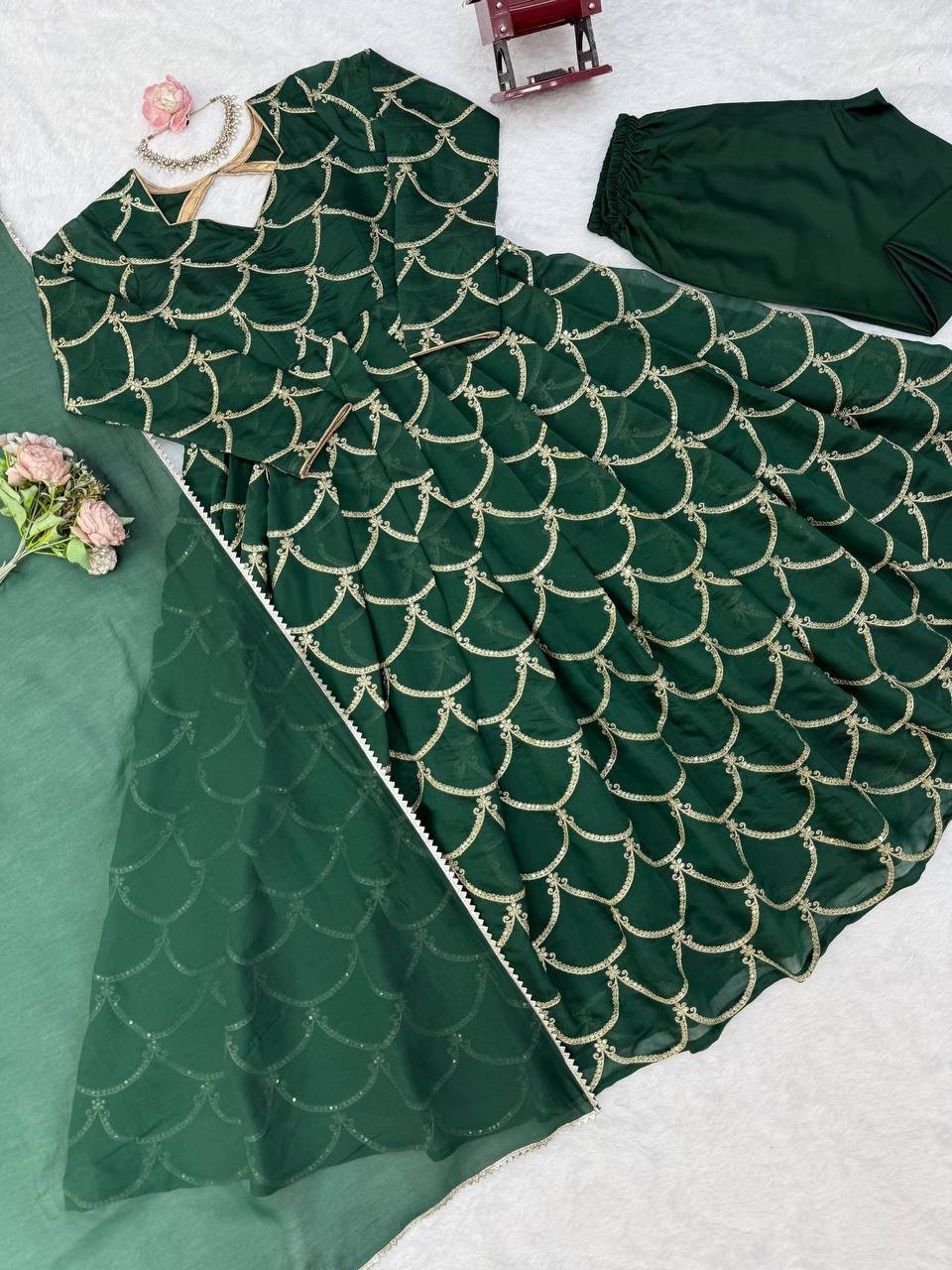 Launching New Green Mal Chanderi Salwar Kameez With Dupatta For Women