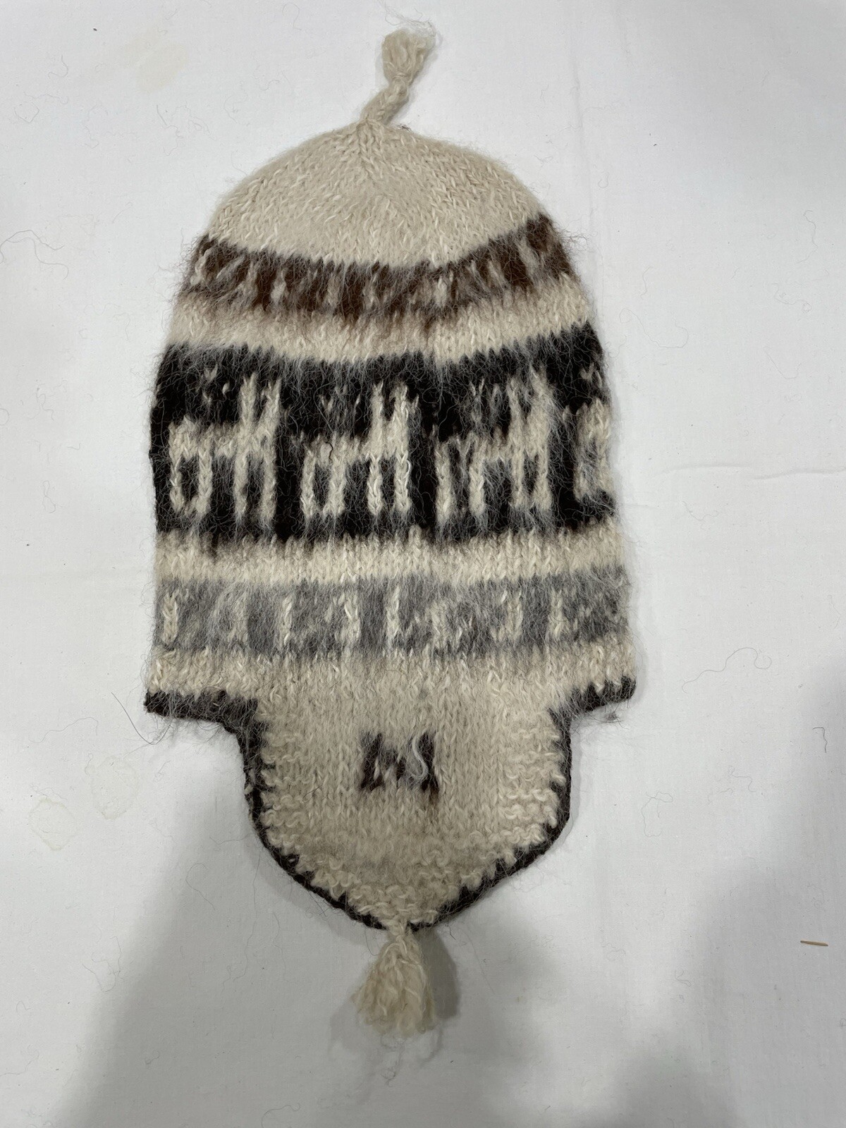100 Pct Alpaca Wool Handmade Bolivian Beanie Ear Flaps (35 of 35)