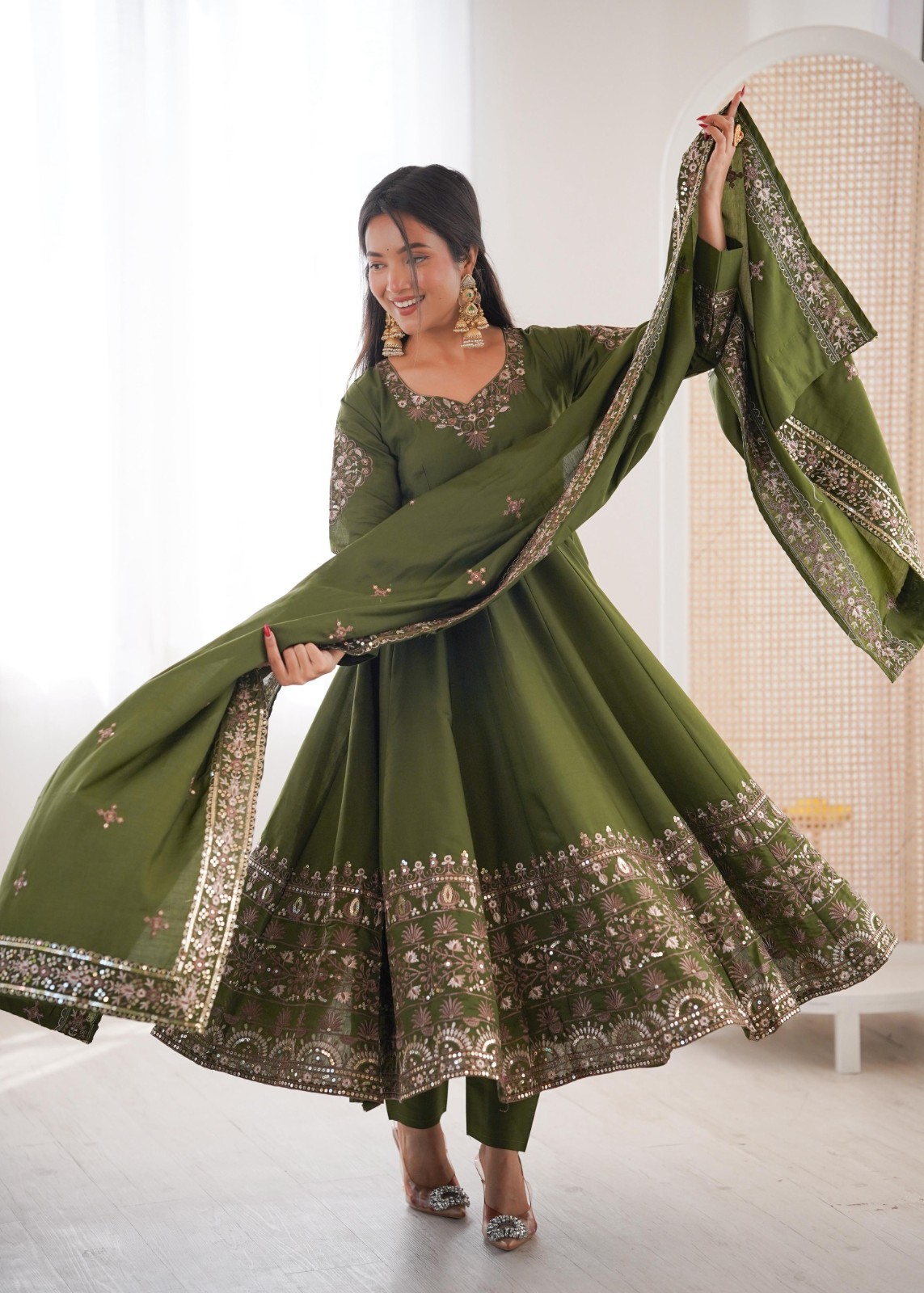 Readymade Women Bridal Roman Silk Green Gown Dupatta Wedding Wear Wedding Party