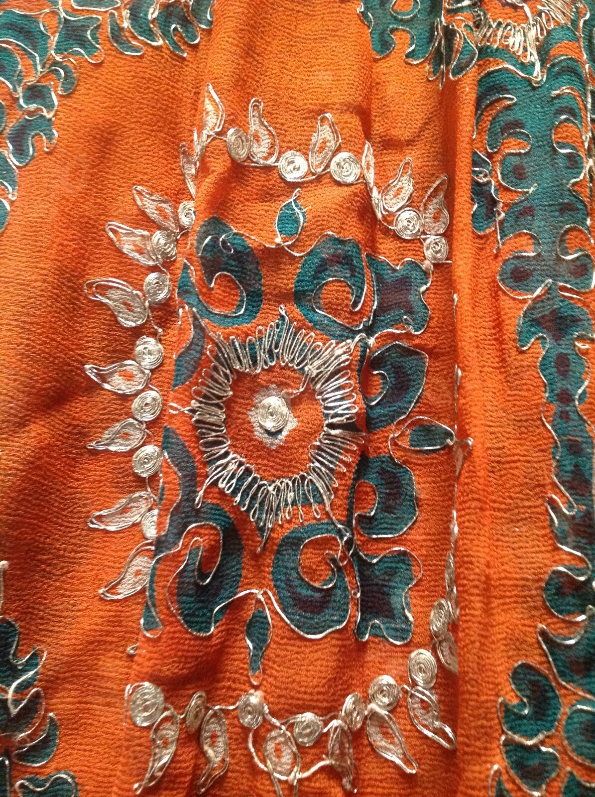 lot: Sanskriti Vintage Long Skirt 1970s India + two tribal bodies choli