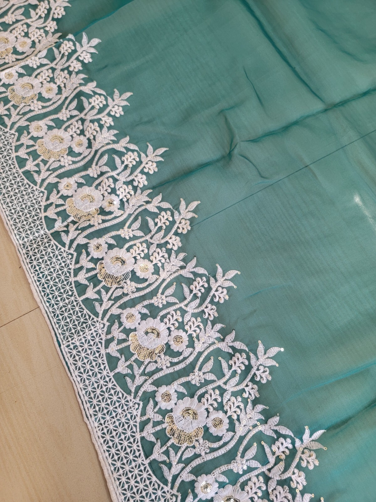 Organza Sarees,Beautiful Embroidery Saree,Designer Saree,Wedding Saree