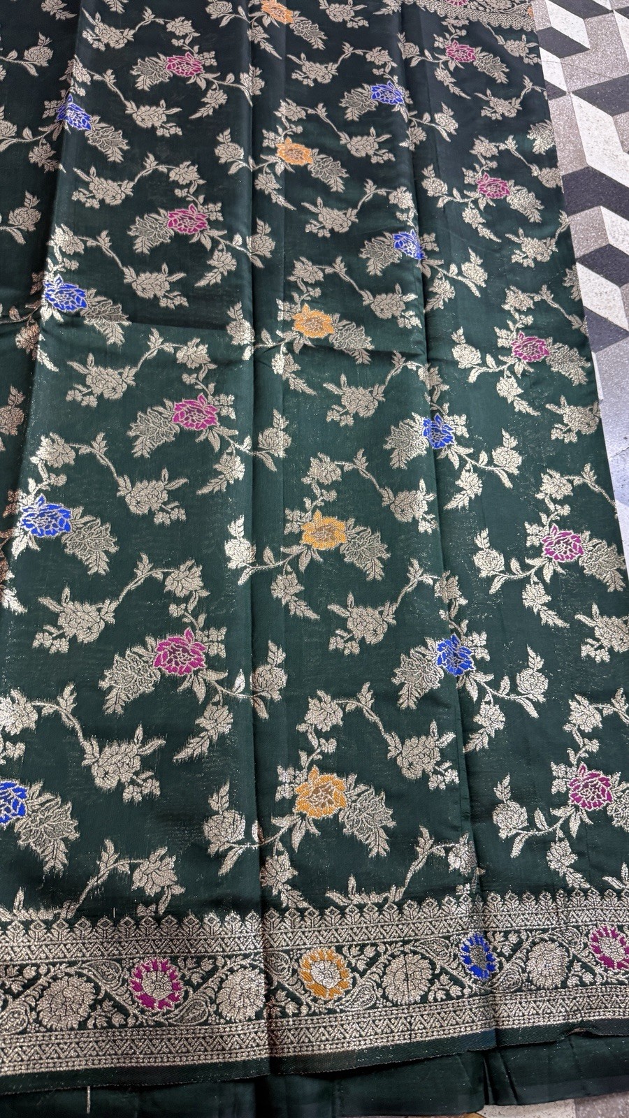 Dark Green Georgette Silk Saree with Floral Zari Weaving