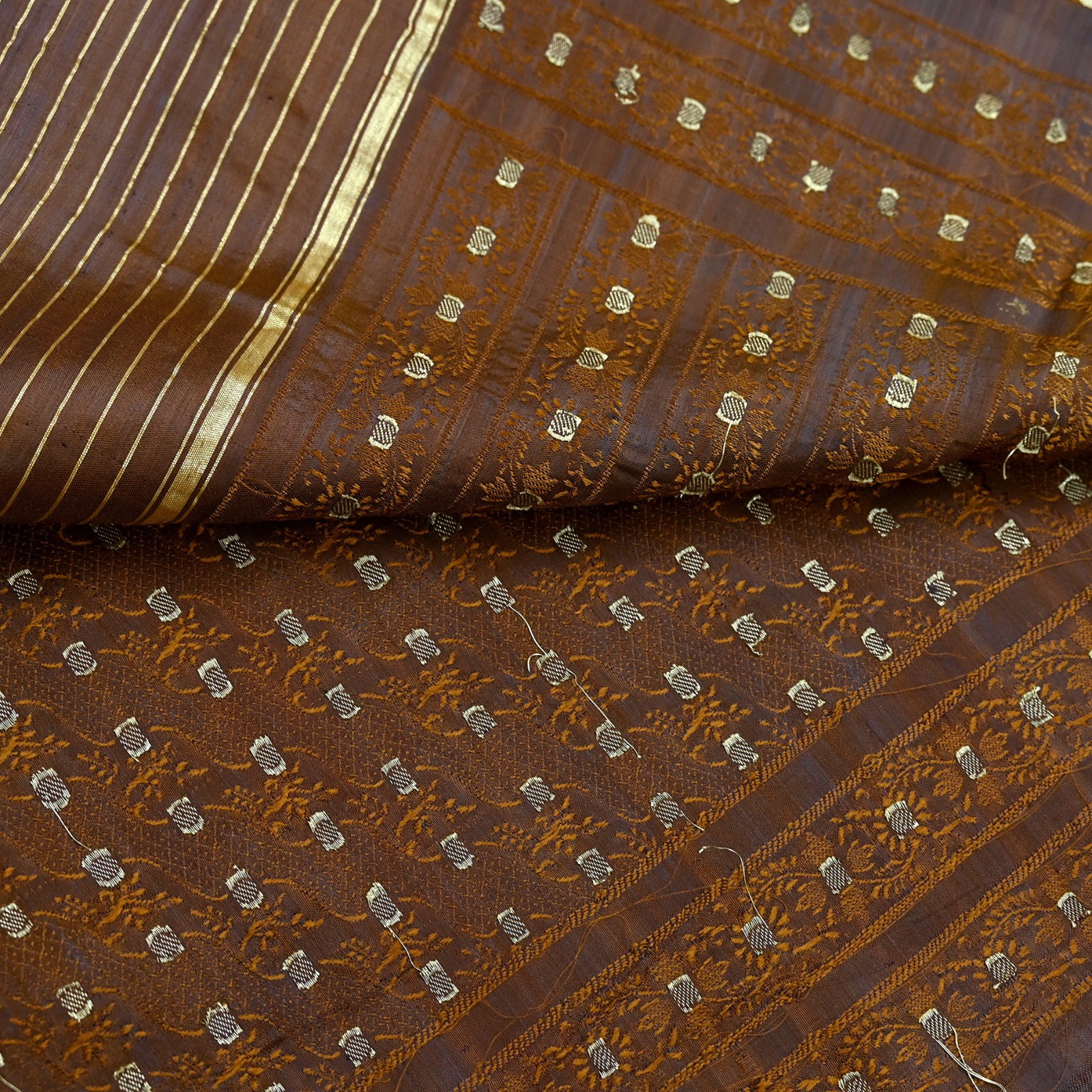 Vintage Sari Golden Brown Heavy Pure Satin Silk Woven Banarasi Tanchoi Saree 5Yd