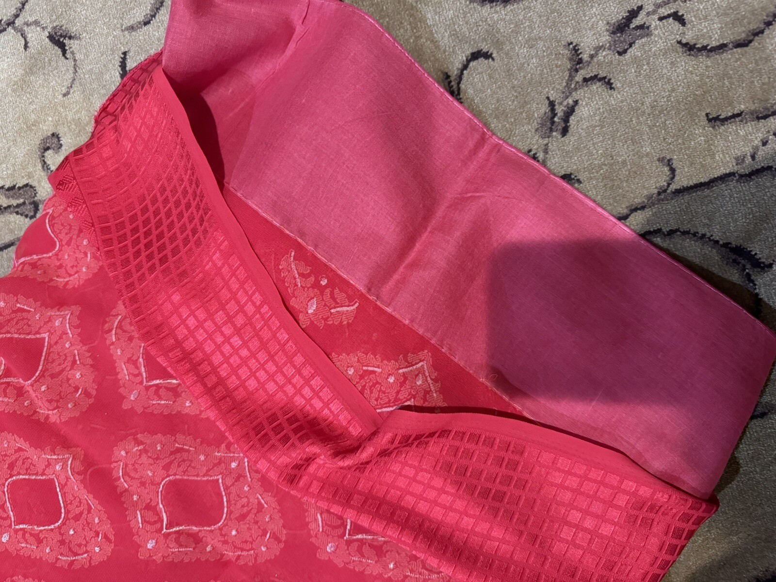 Red 6 Yard With Unstitched Blouse Fall Peko Done New￼￼