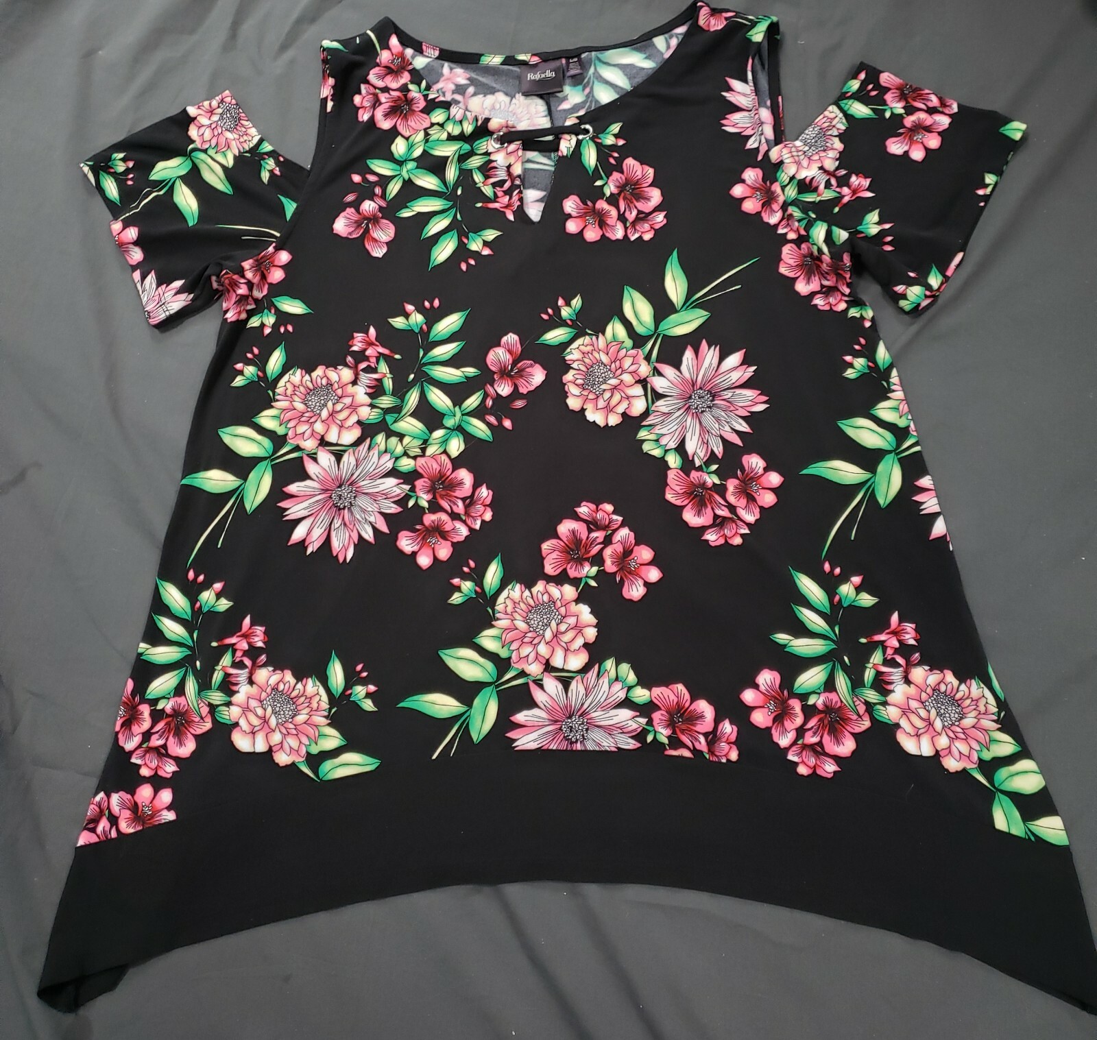Beautiful Rafaella Large Black and Pink Floral Women’s shortsleeve blouse
