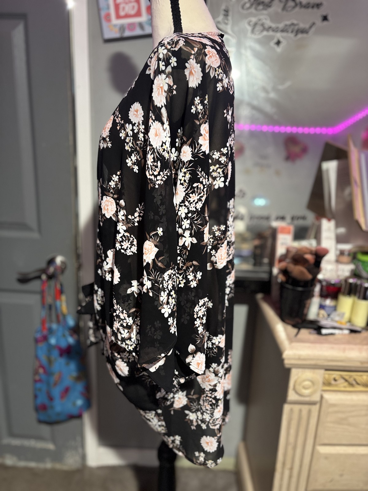 NWOT Breezy Lane Black Sheer Floral Kimono Cardigan