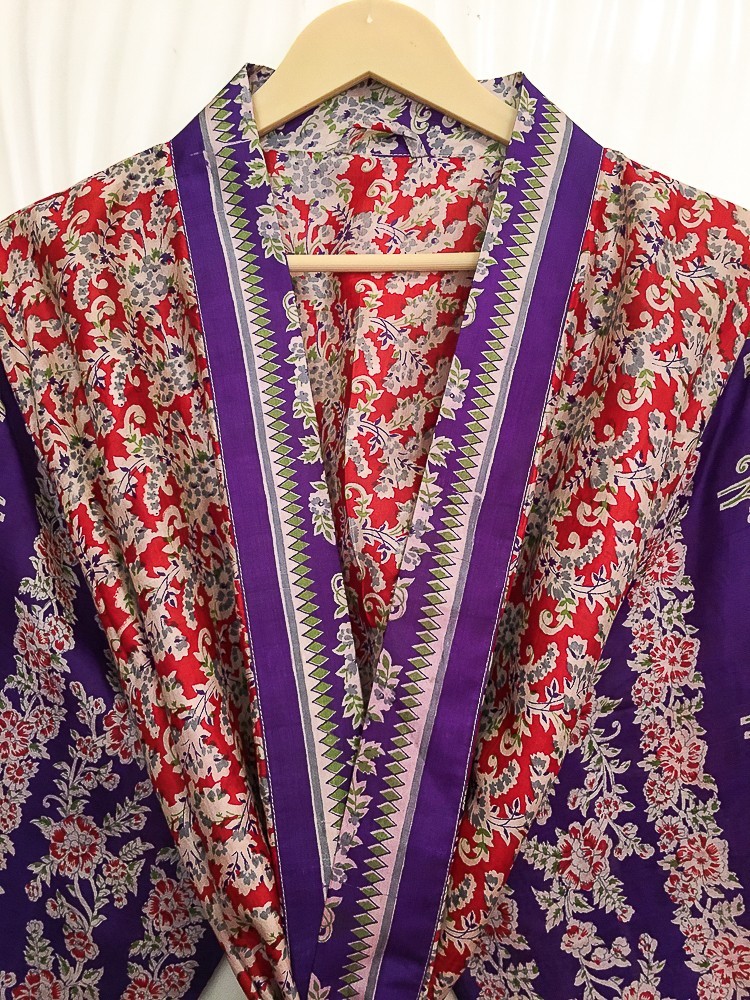 Pure Silk Red & Off-White kimono Long Robe Gown Girl’s Woman Silk Kimono KMO5410