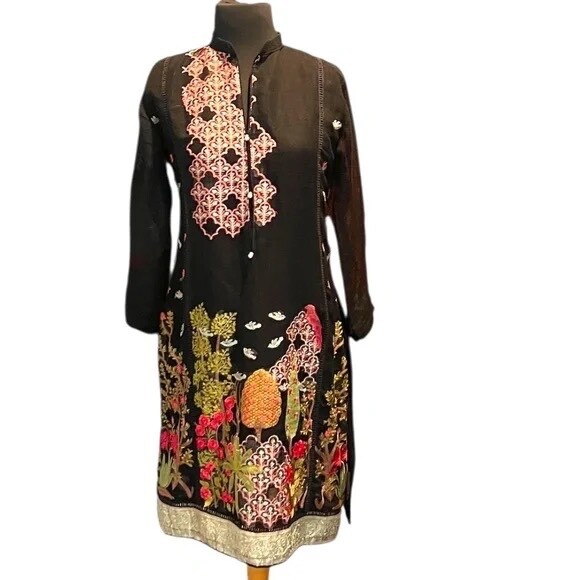 Handmade Shalwar Kameez Cotton Fully Embroidered Black/Pink Size M