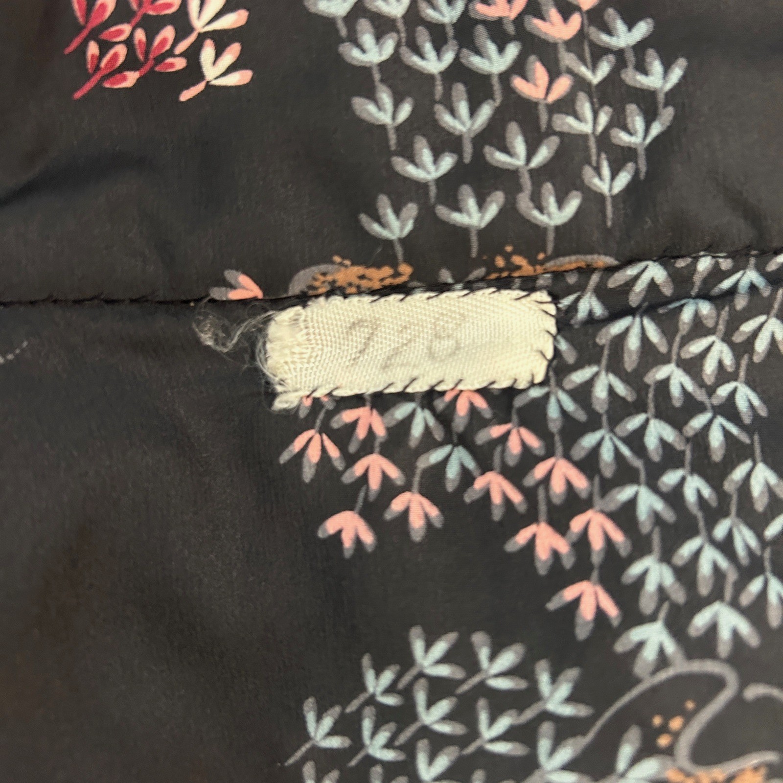 Japanese Vintage Kimono Robe Black Wisteria Rose Floral 