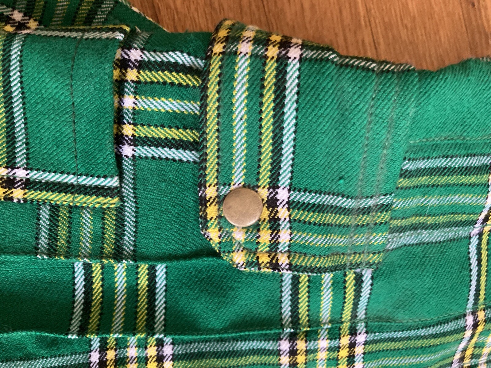 Scottish Style Green Tartan Kilt Men’s 42” Waist Acrylic NICE!!!
