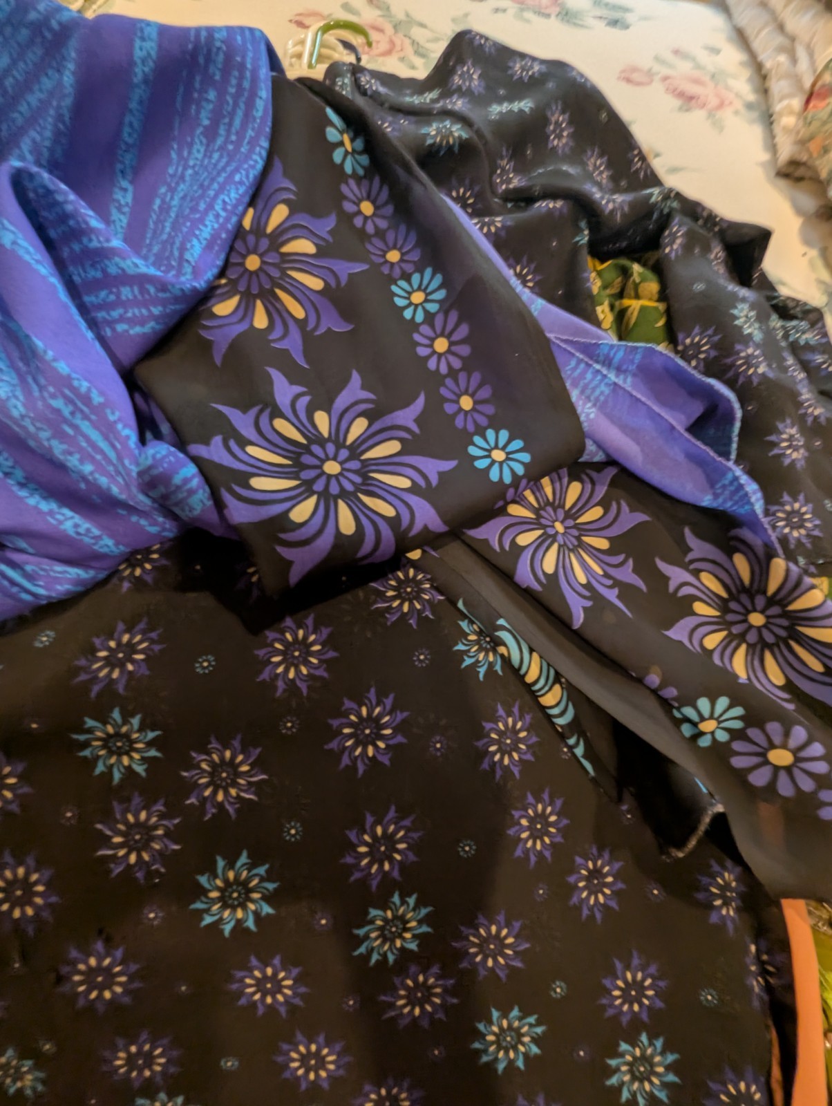 Pakistani 8 Suits Dresses Beautiful Long Kurta Shalwaar Dupatta Sz 44 .