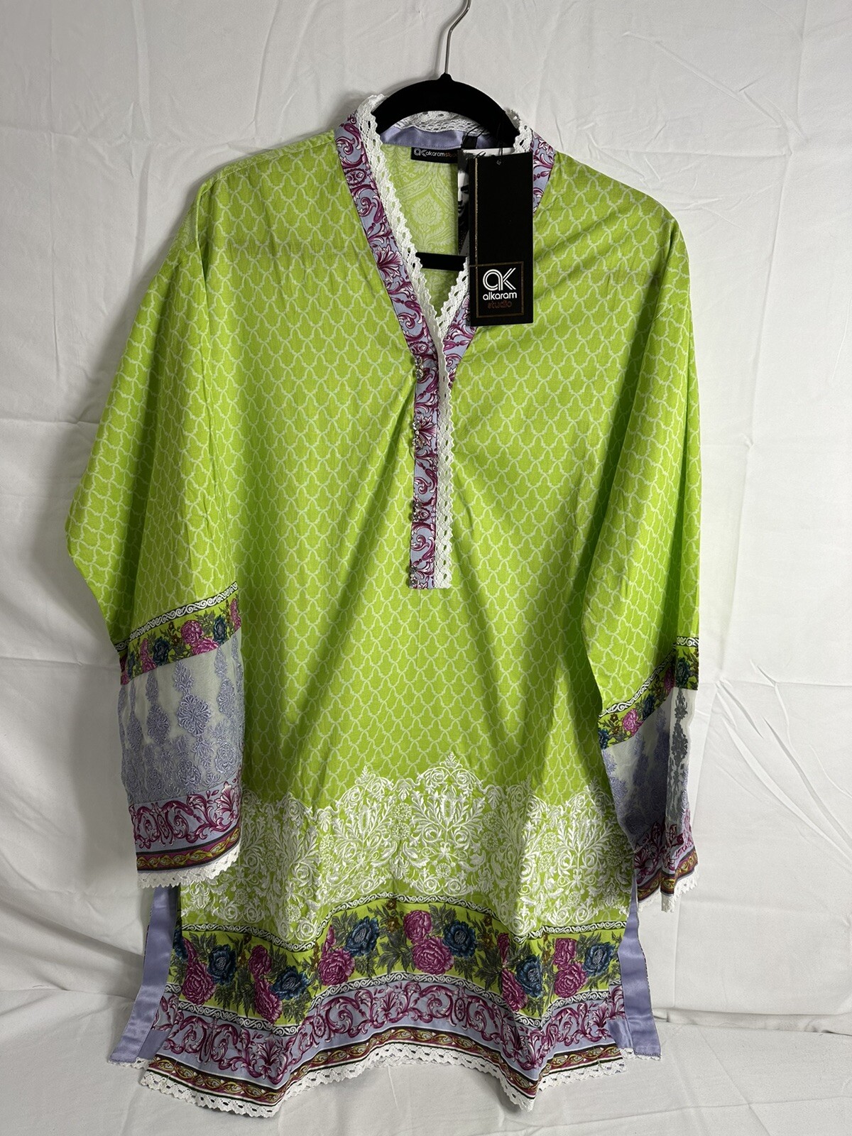 Al Karam lawn Embroidery Kurta XL 44 Bust